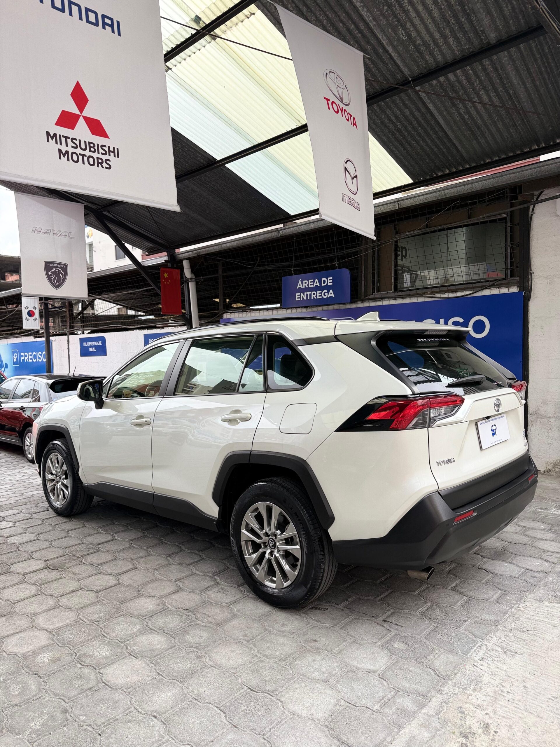 TOYOTA – RAV4 CVT AC 2.0 5p 4×2 TA