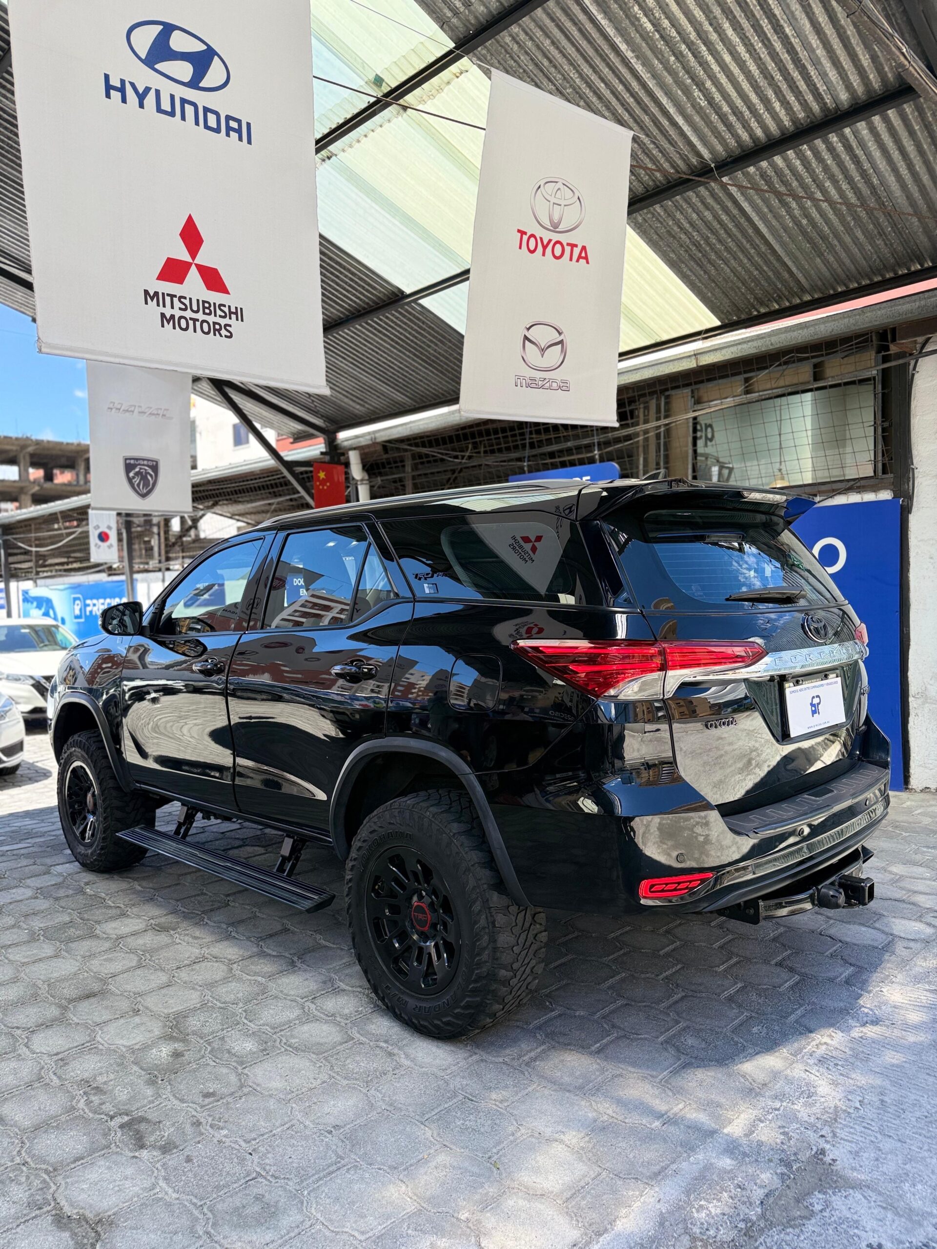 TOYOTA – FORTUNER AC 4.0 5p 4×4 TA