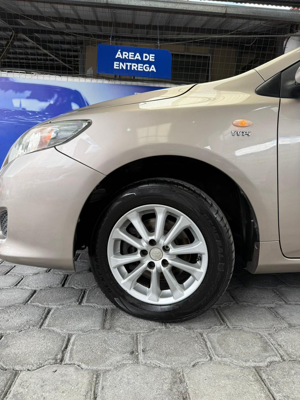 TOYOTA – COROLLA AC 1.6 5p 4×2 TM