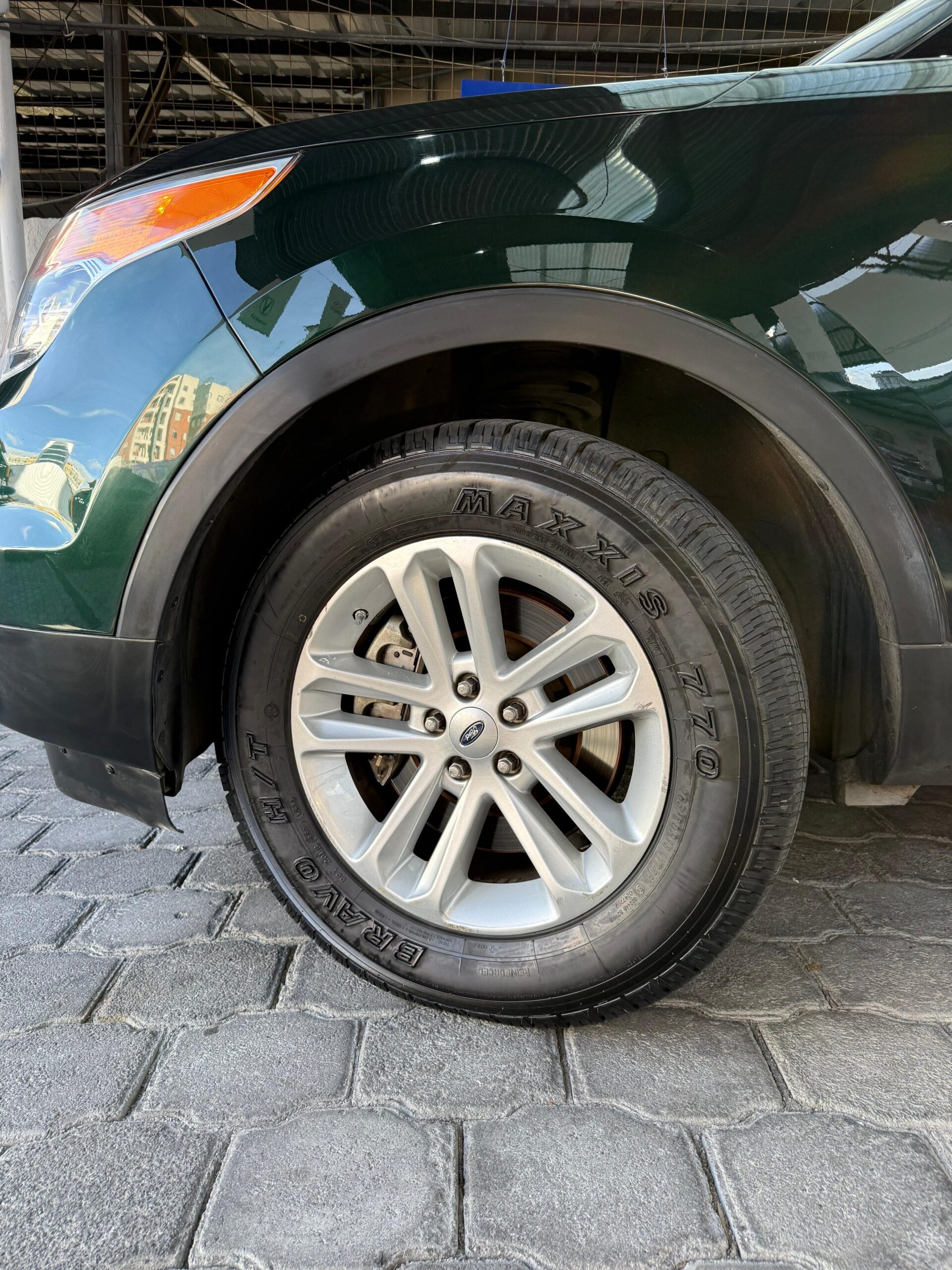 FORD – EXPLORER XLT AC 3.5 5p 4×4 TA