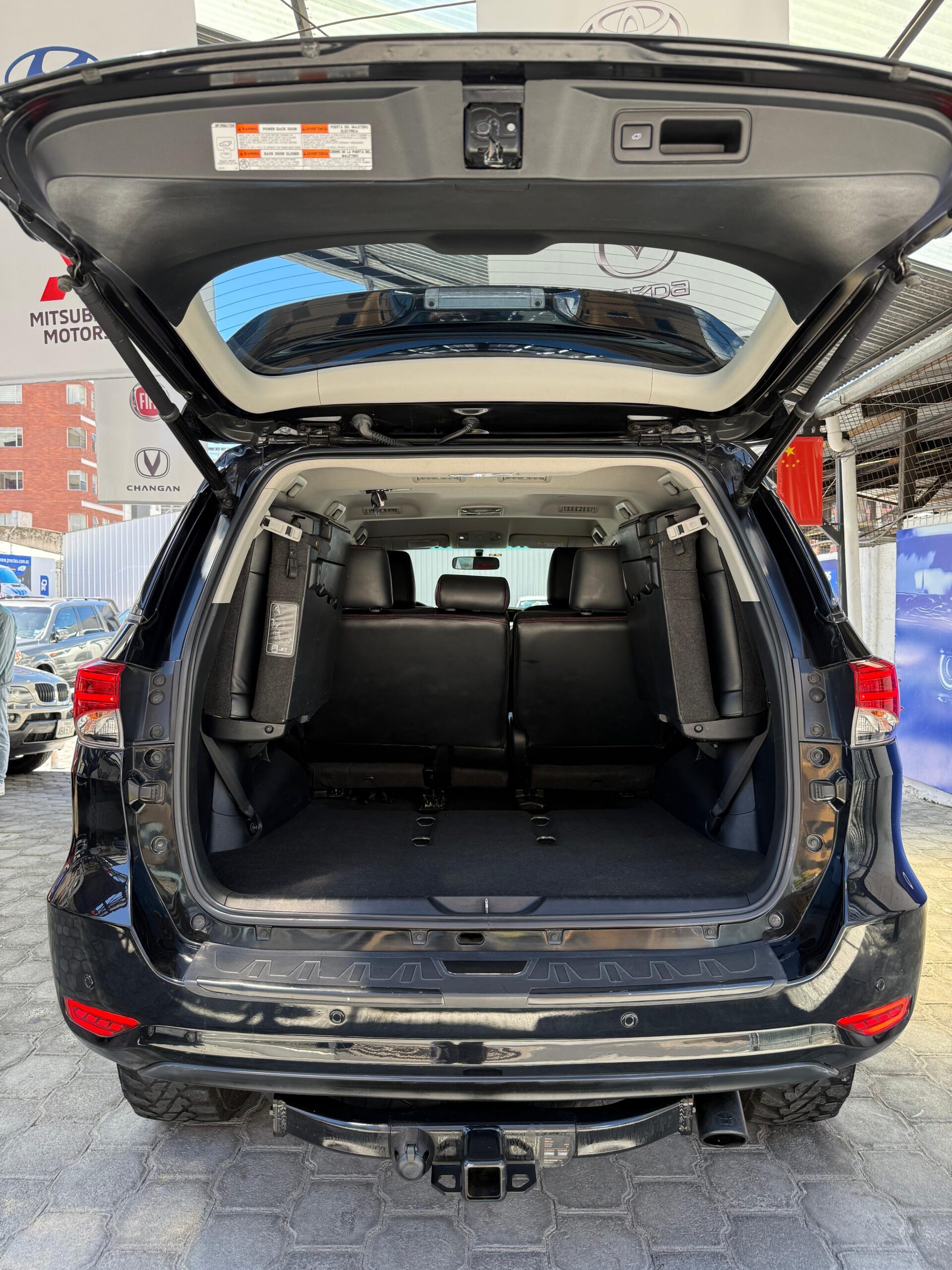 TOYOTA – FORTUNER AC 4.0 5p 4×4 TA