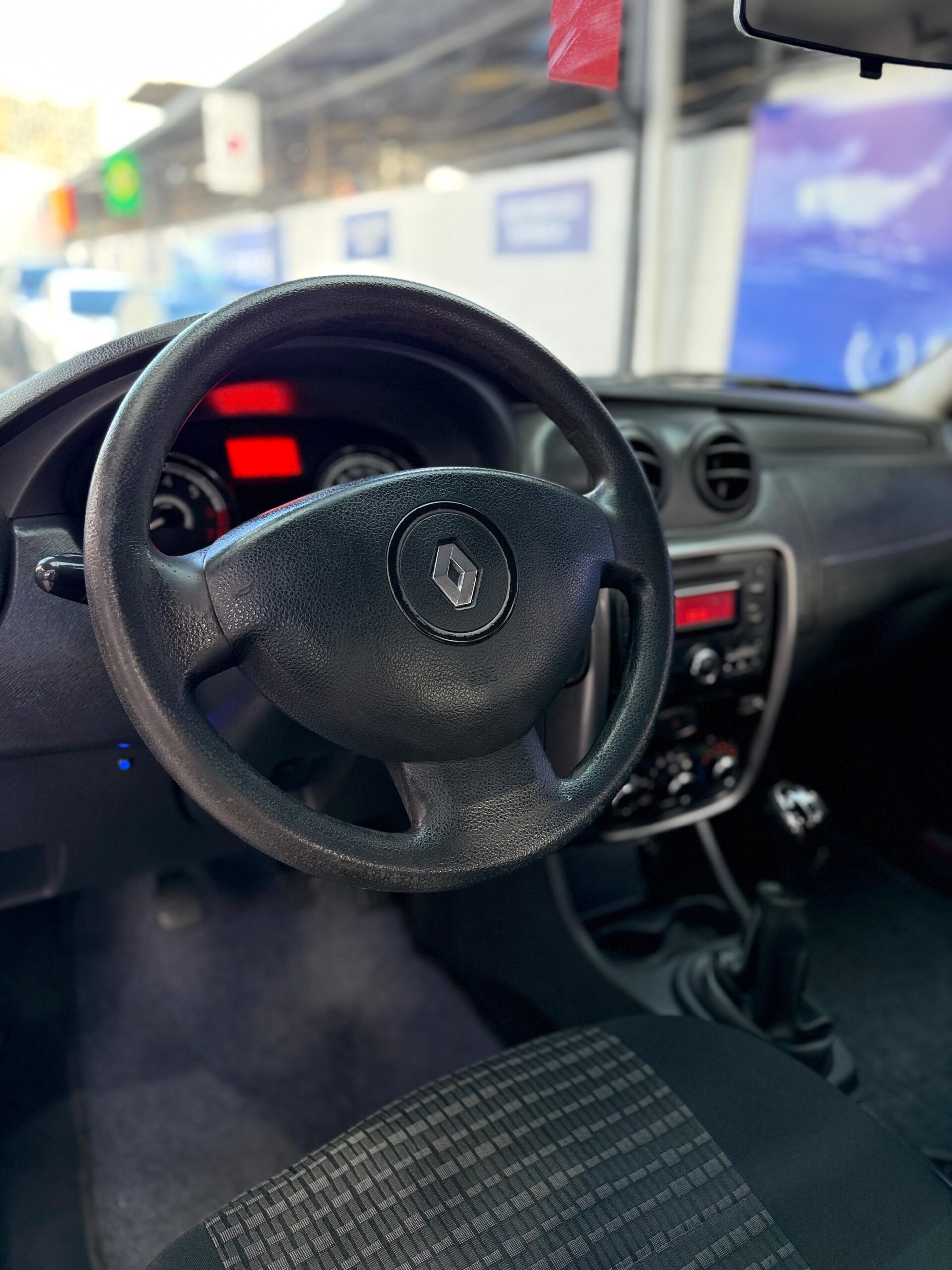 RENAULT – SANDERO AC 1.6 5p 4×2 TM