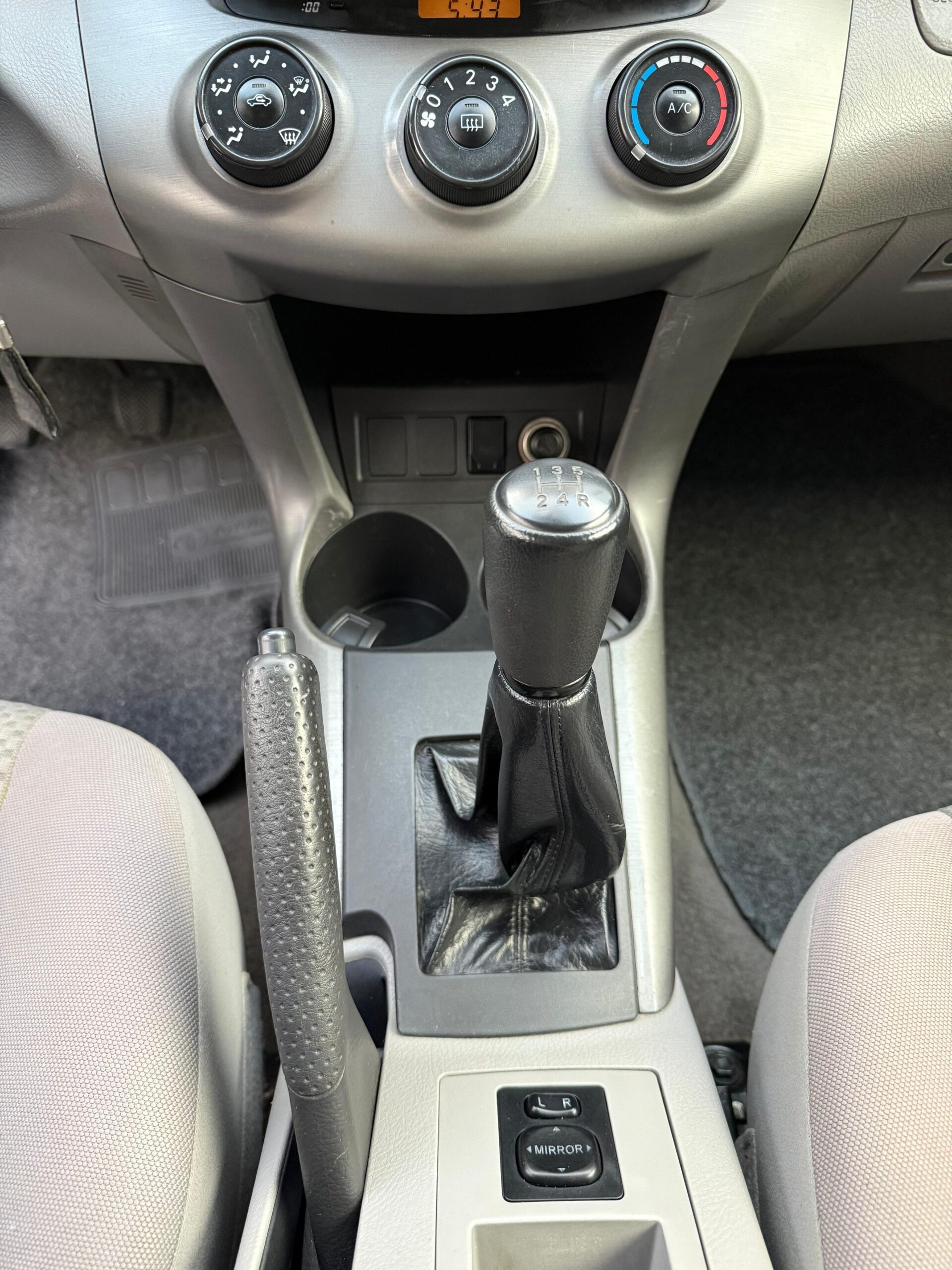 TOYOTA – RAV4 AC 2.4 5p 4×4 TM