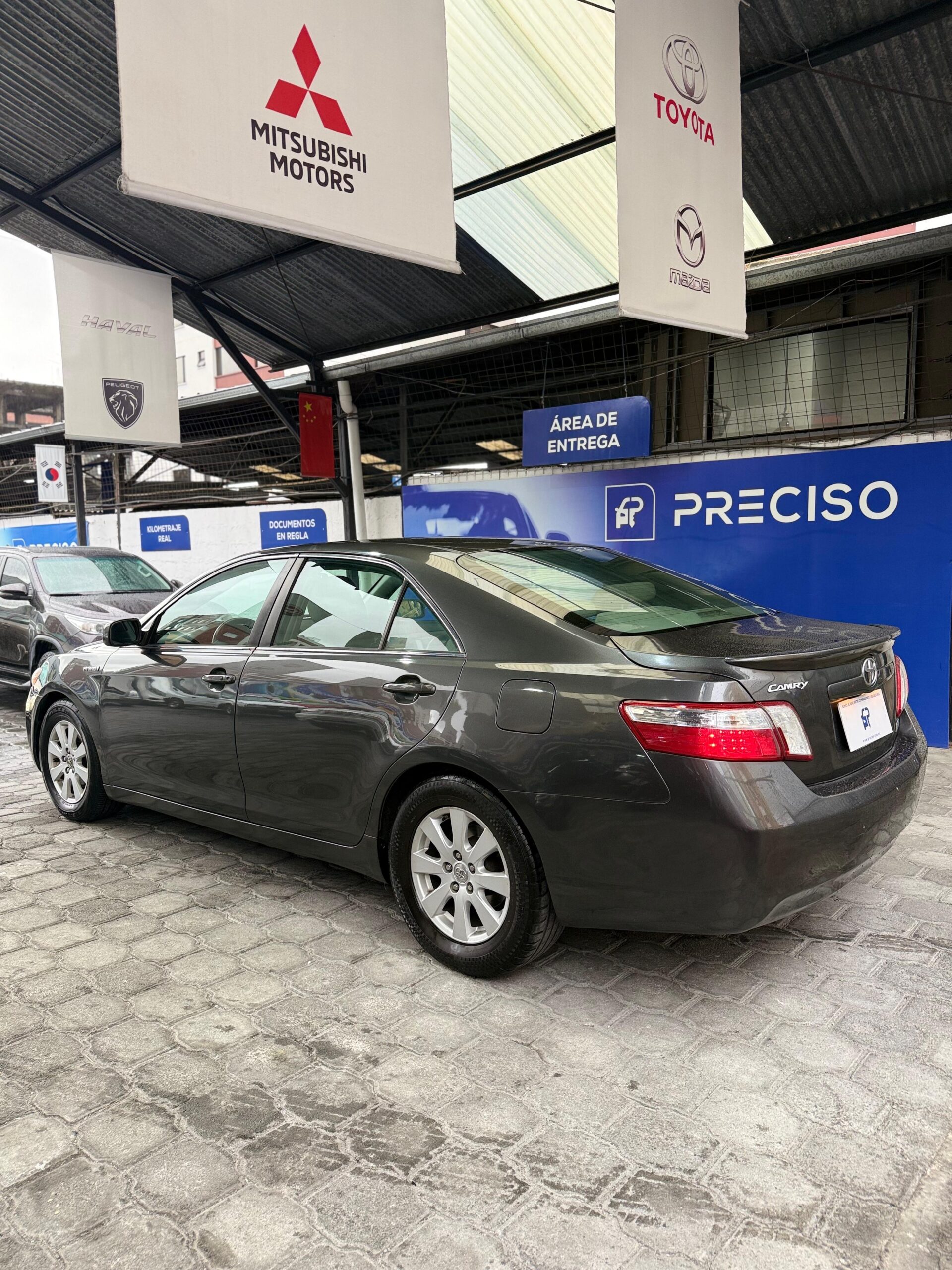 TOYOTA – CAMRY HYBRID AC 2.4 5p 4×2 TA