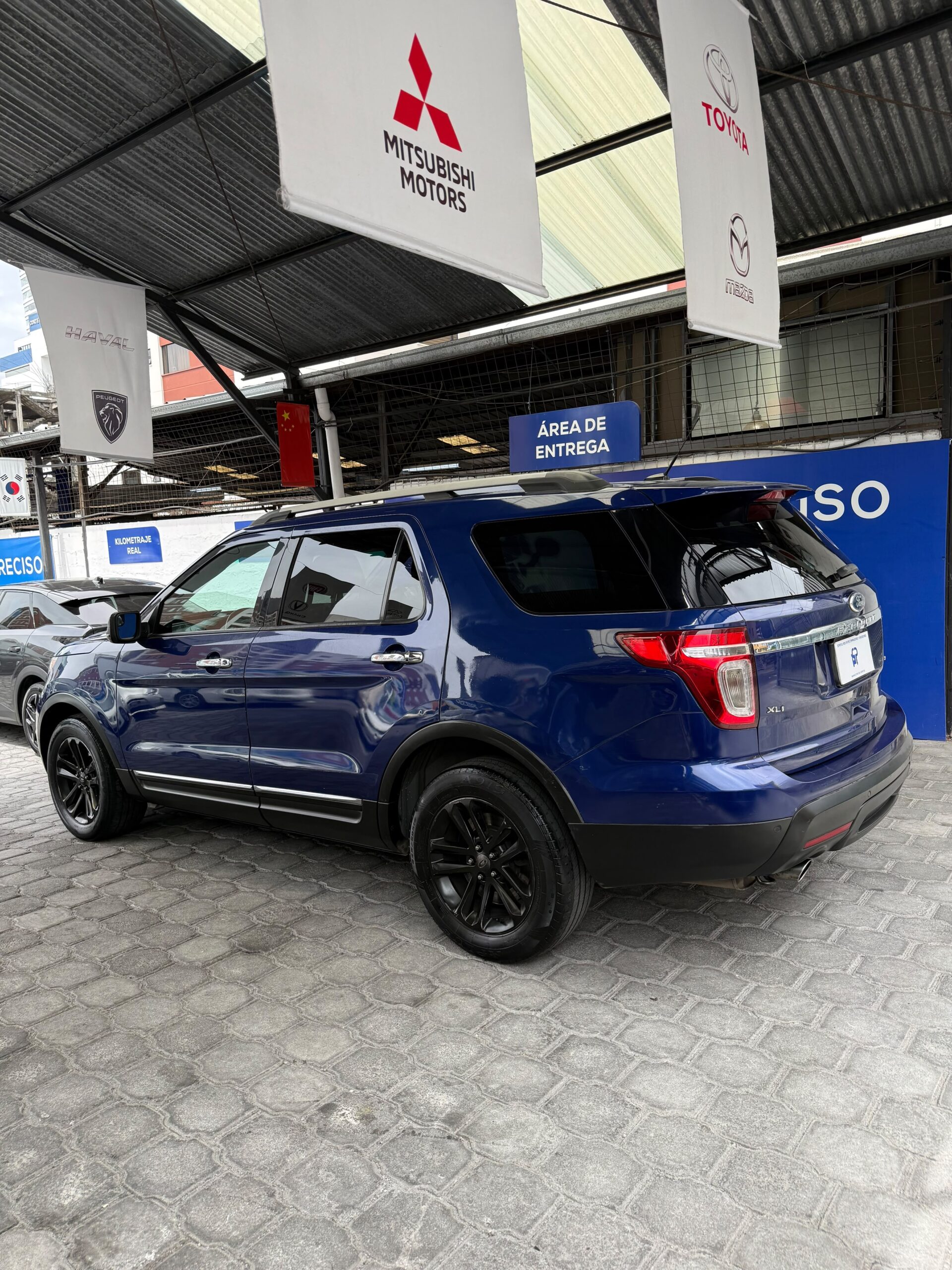 FORD – EXPLORER XLT AC 3.5 5p 4×4 TA