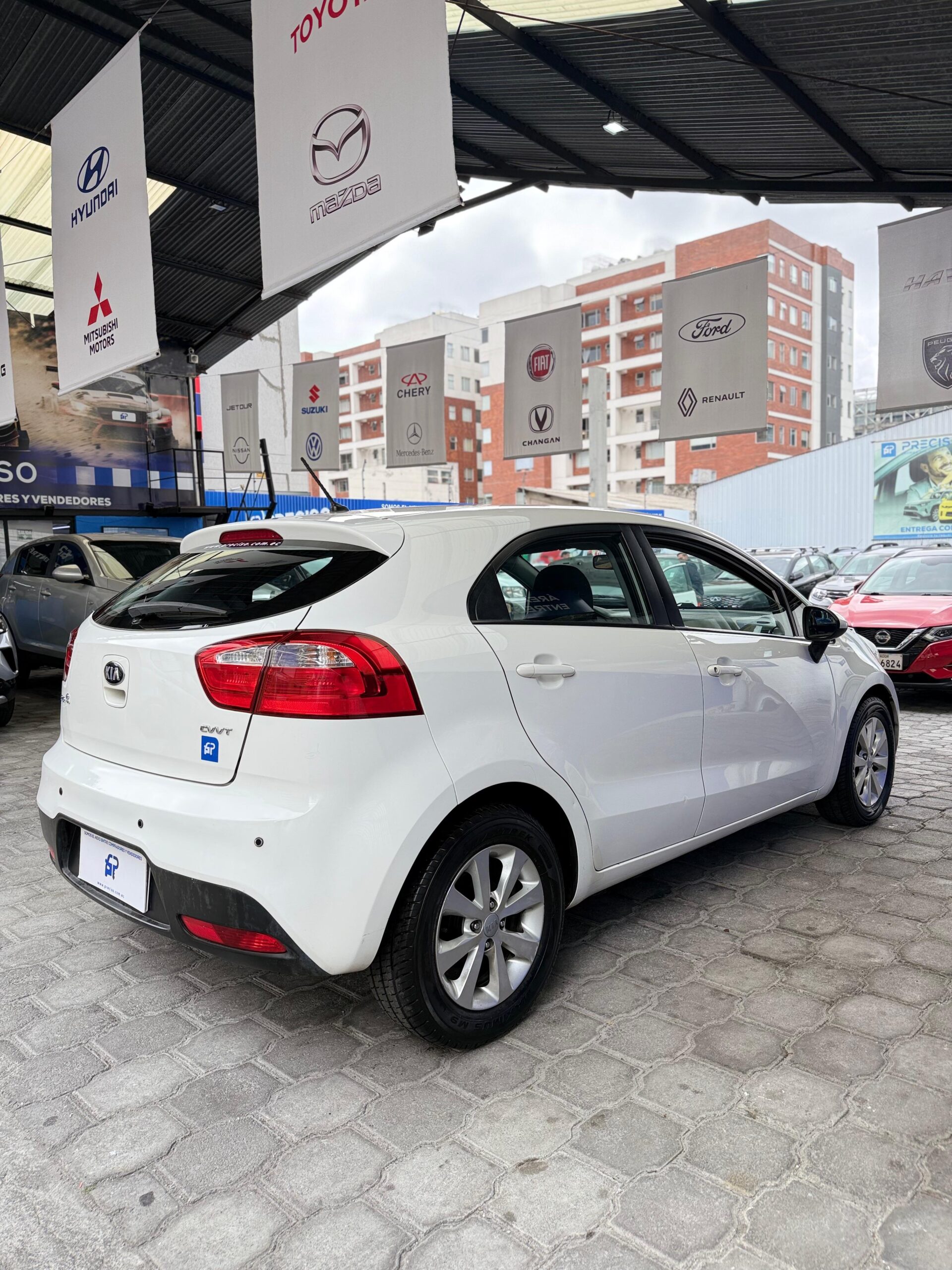 KIA – RIO HATCHBACK EX AC 1.6 5p 4×2 TM