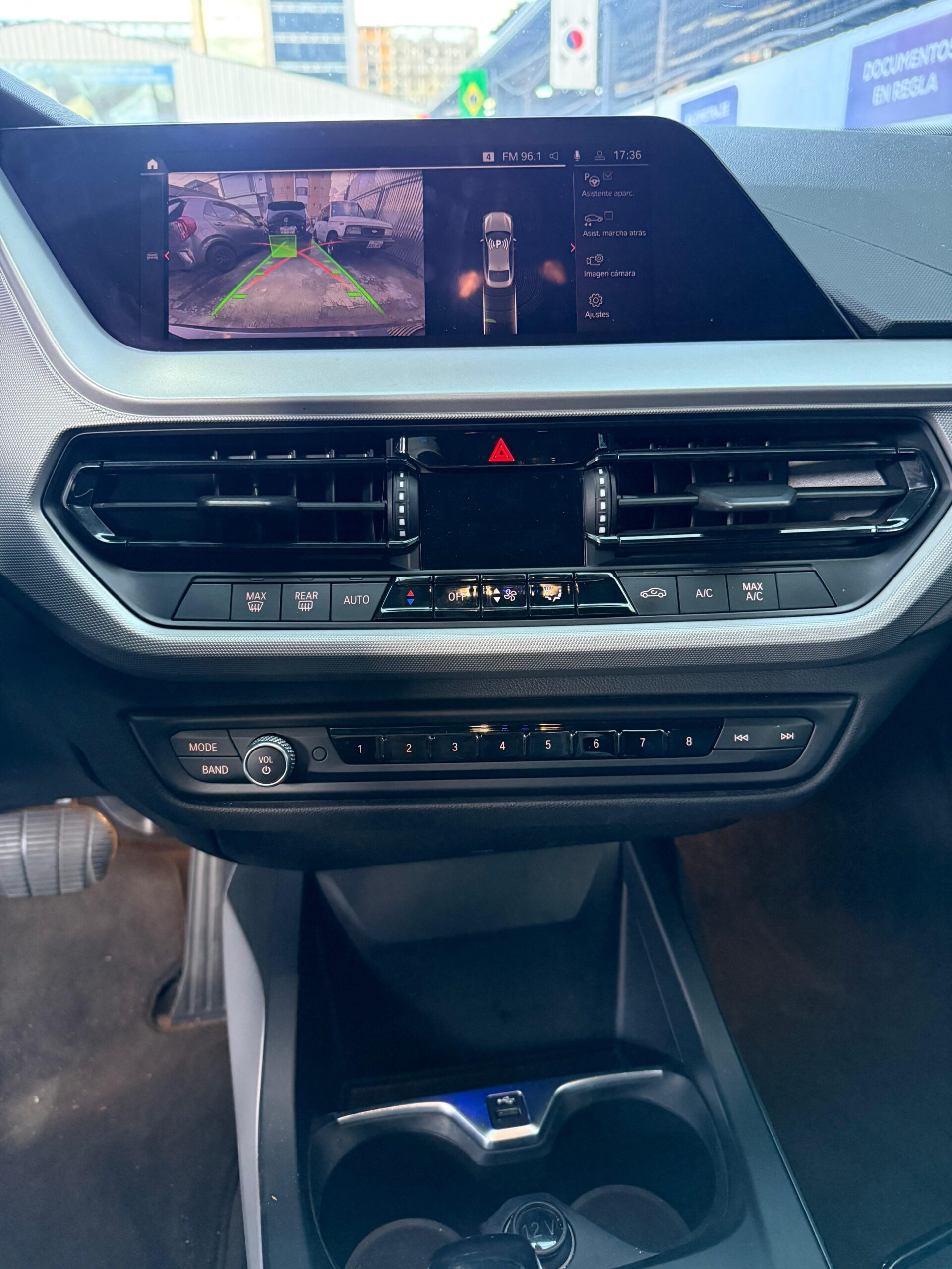 BMW – 218i AC 1.5 5p 4×2 TA
