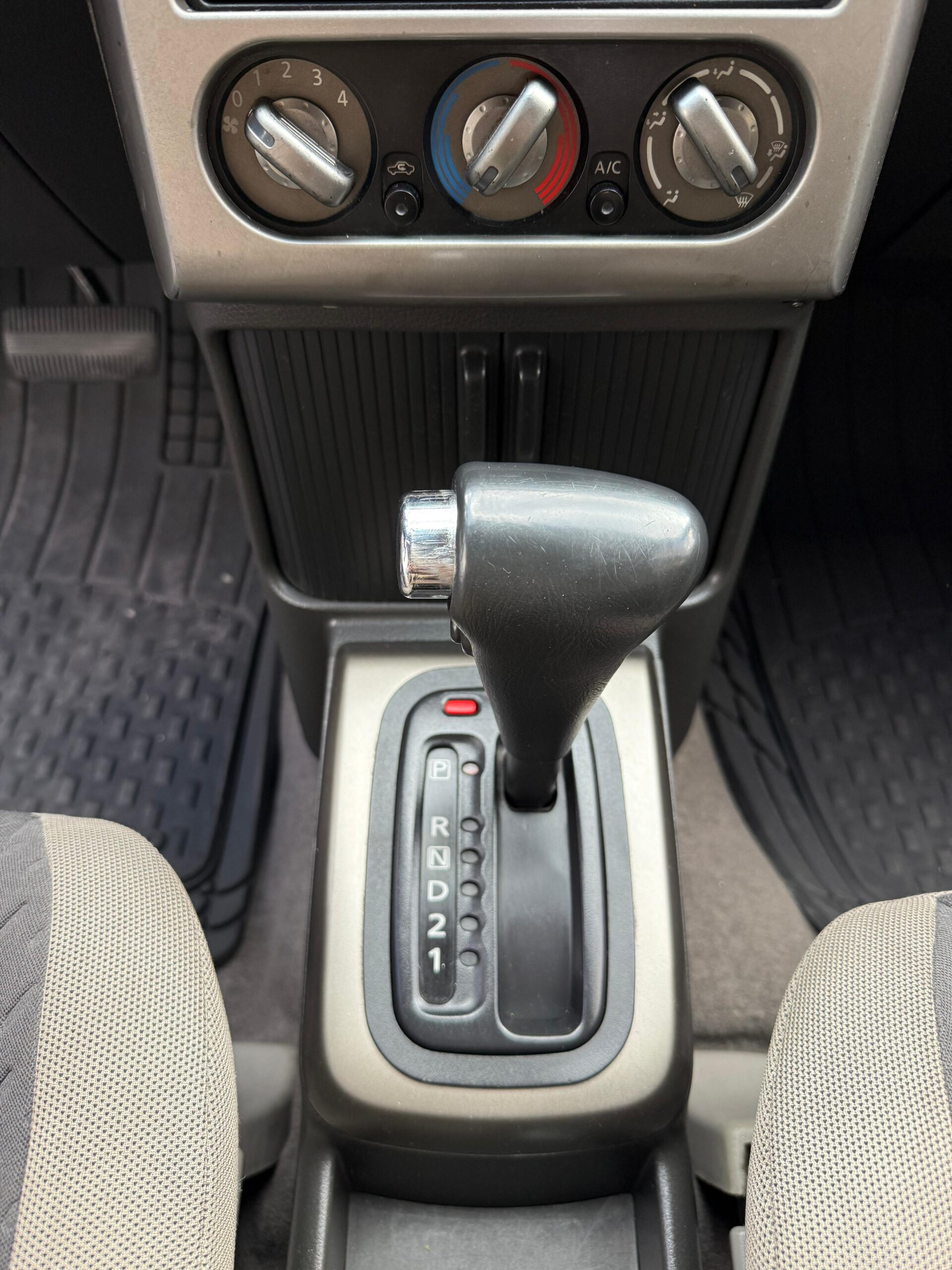 NISSAN – XTRAIL AC 2.5 5p 4×2 TA