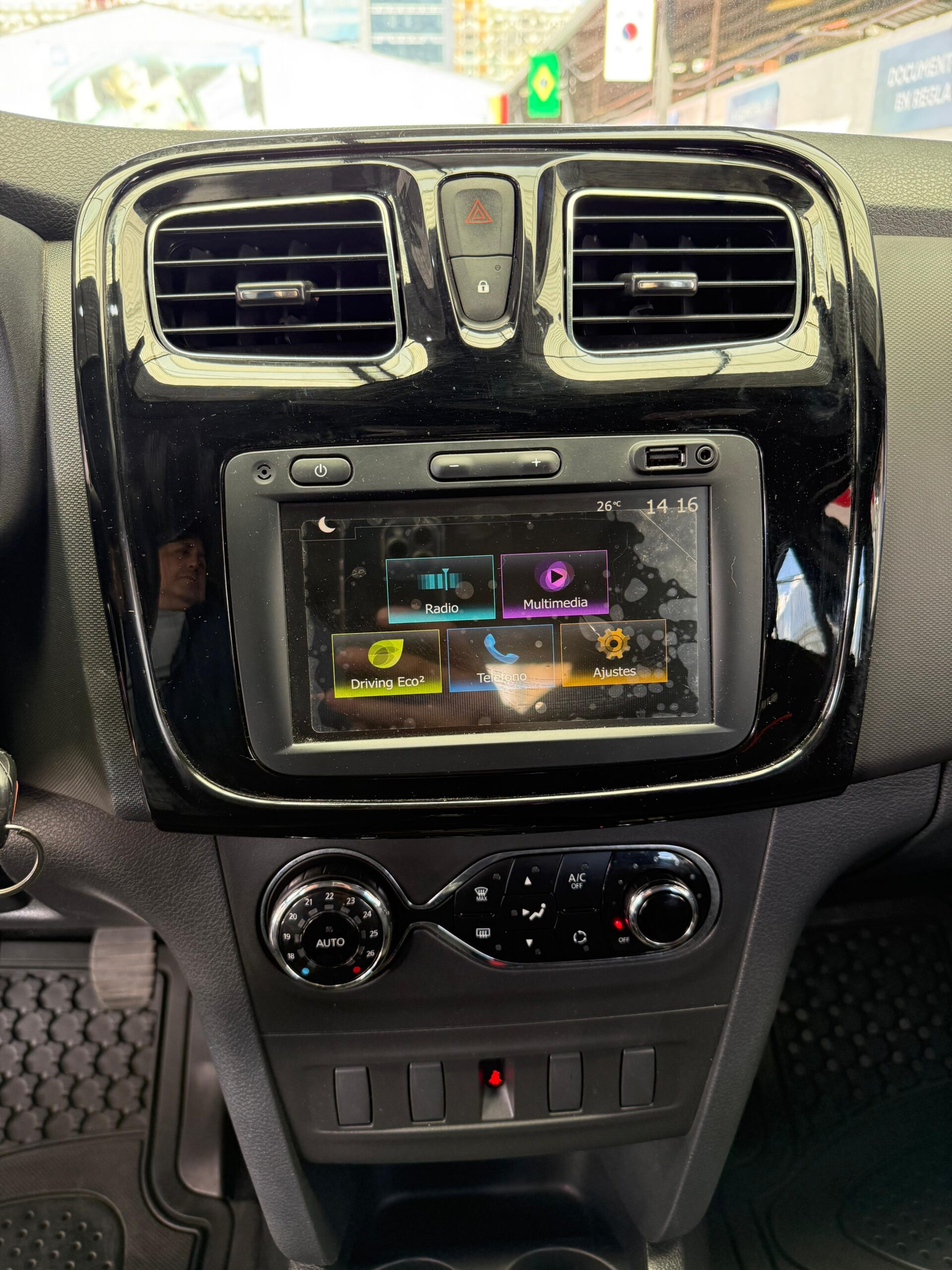 RENAULT – STEPWAY INTENS FASE II AC 1.6 5p 4×2 TM