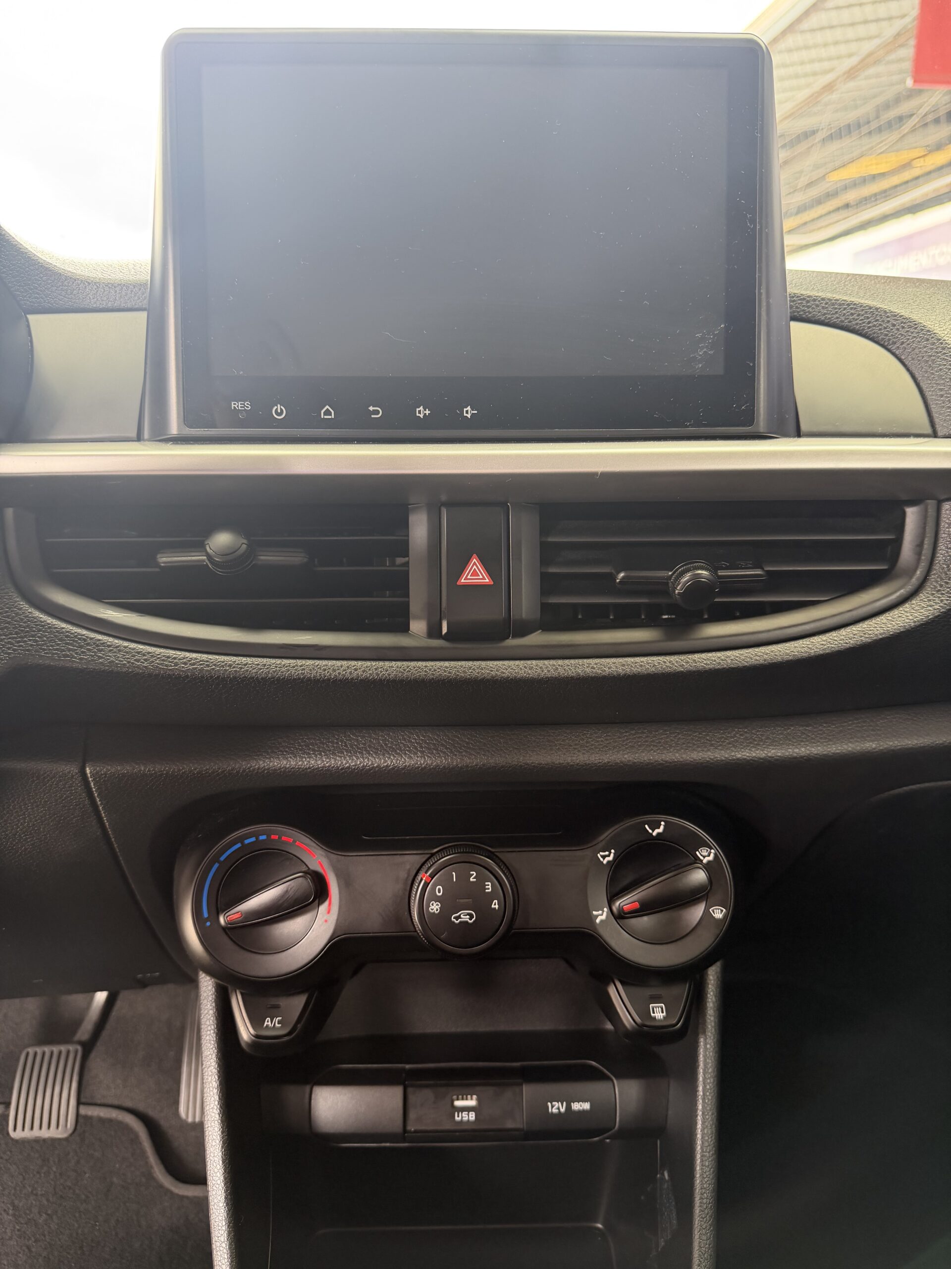 KIA – PICANTO PRO AC 1.0 5P 4×2 TM