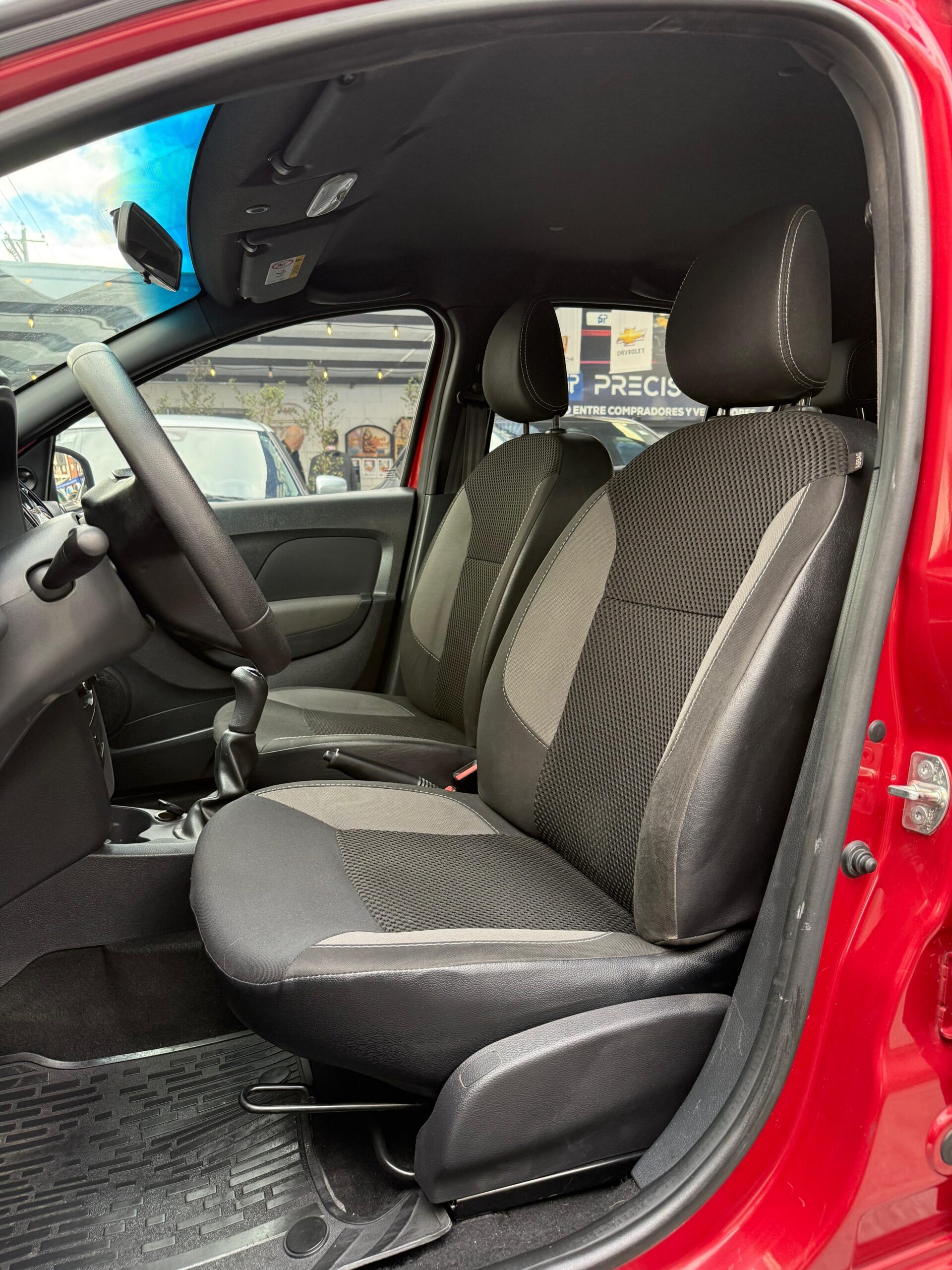 RENAULT – SANDERO AC 1.6 4×2 TM