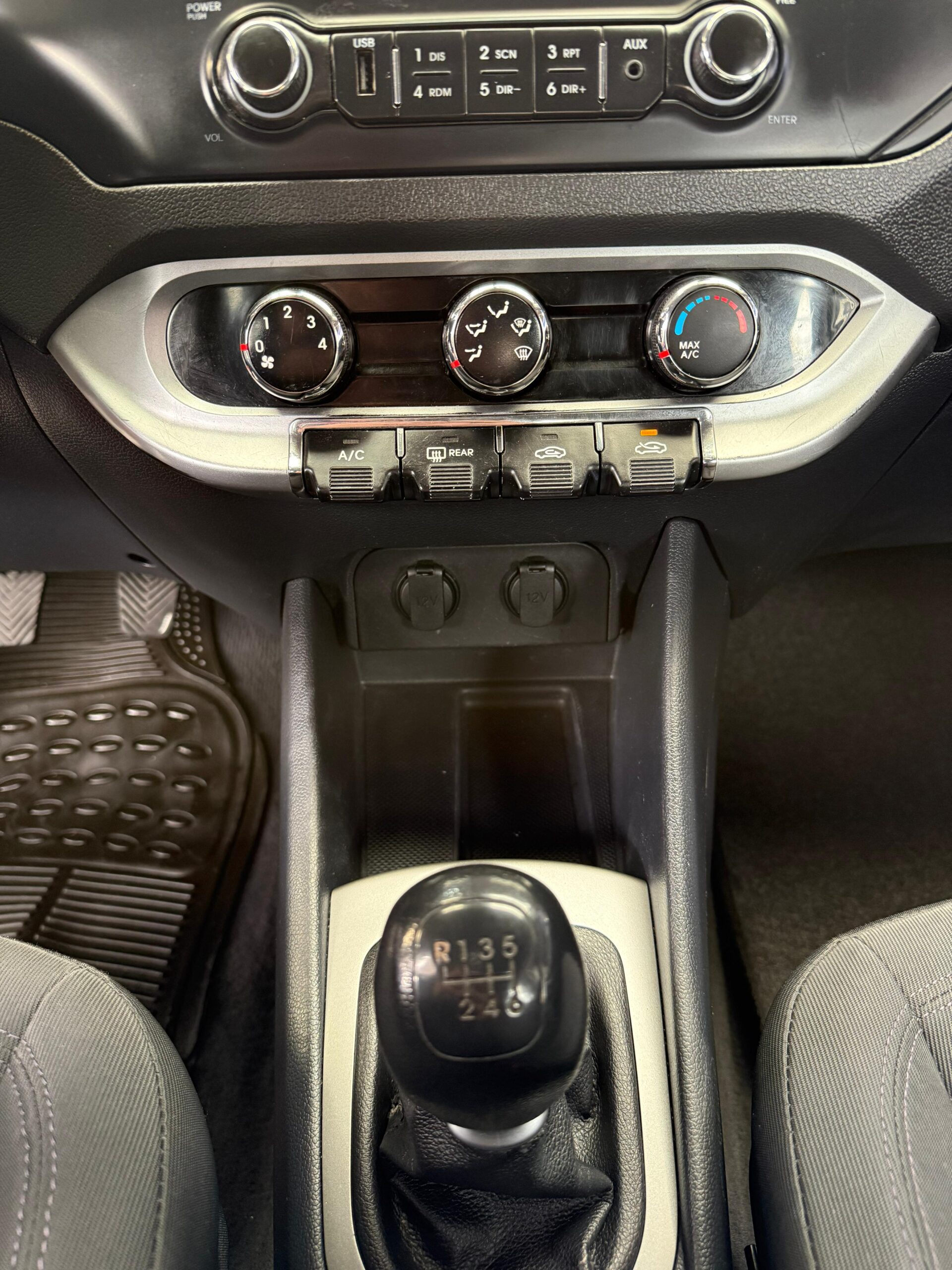 KIA – RIO HATCHBACK EX AC 1.6 5p 4×2 TM