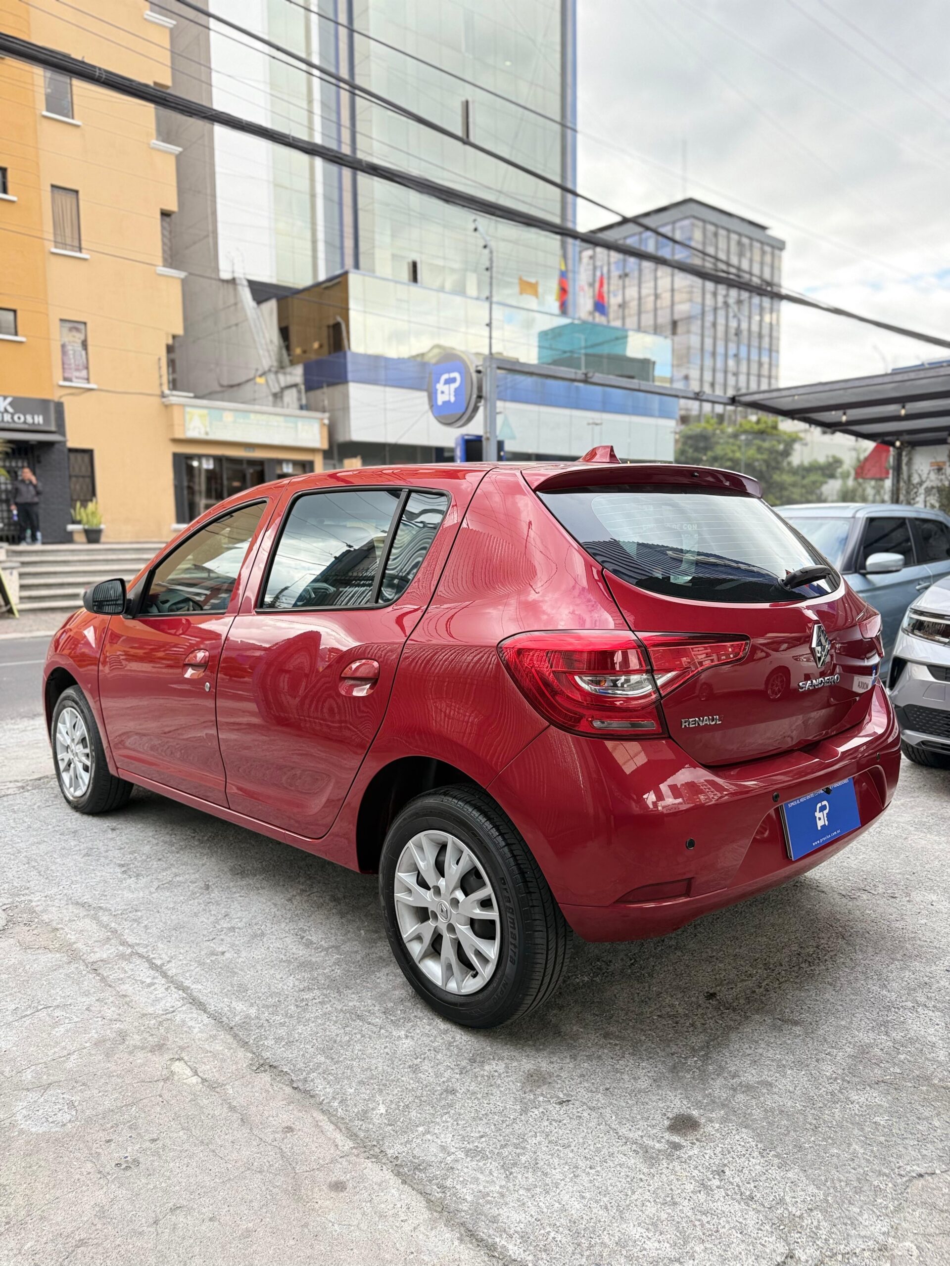 RENAULT – SANDERO AC 1.6 4×2 TM