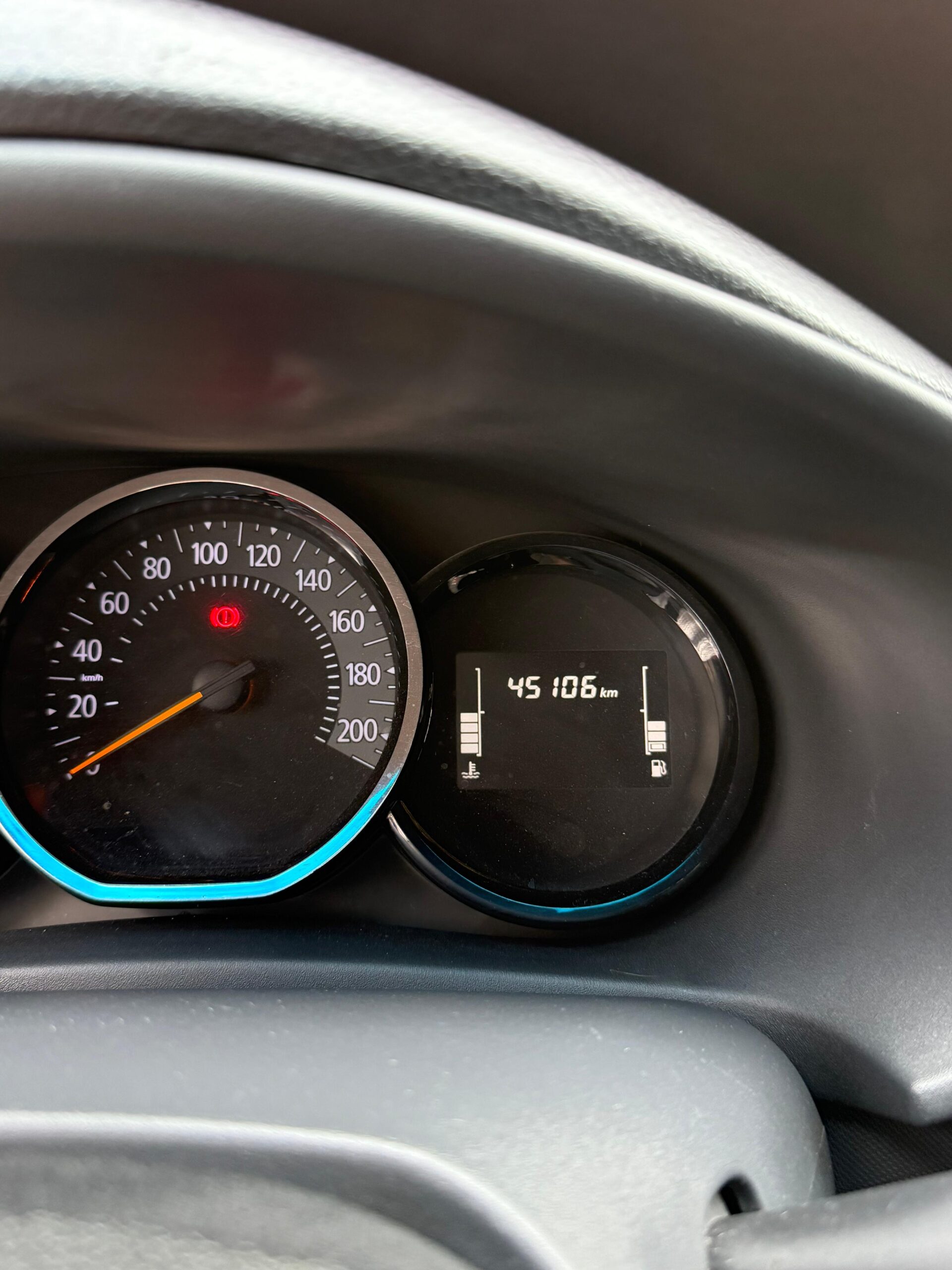 RENAULT – SANDERO AC 1.6 4×2 TM