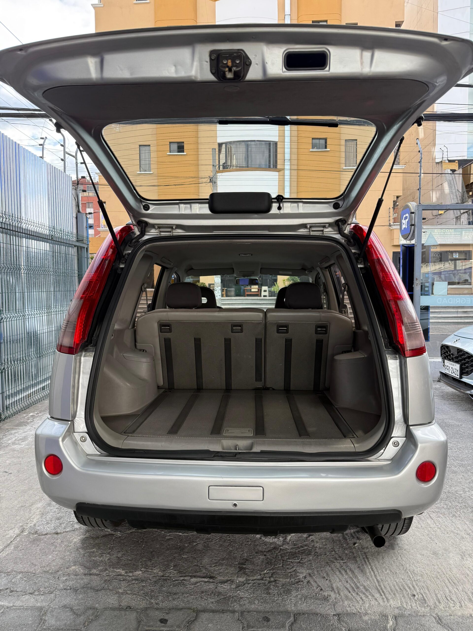 NISSAN – XTRAIL AC 2.5 5p 4×2 TA