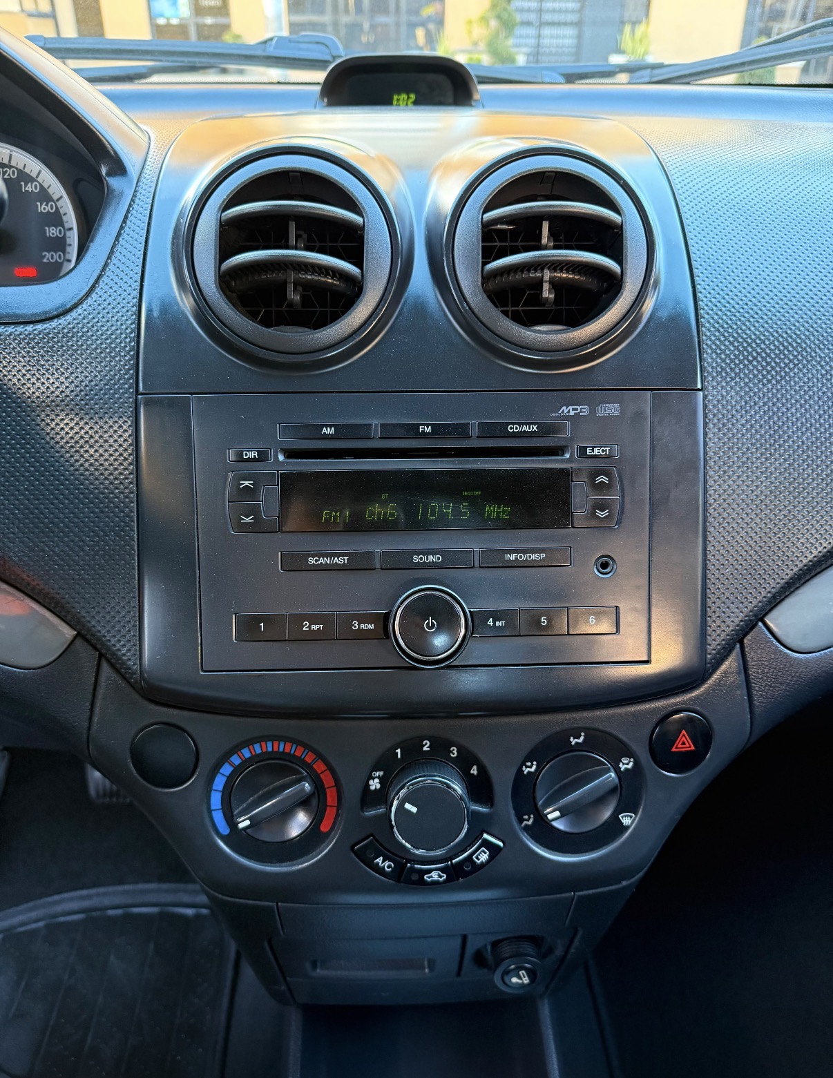 CHEVROLET – AVEO EMOTION GLS ADVANCE AC 1.6 5p 4×2 TM