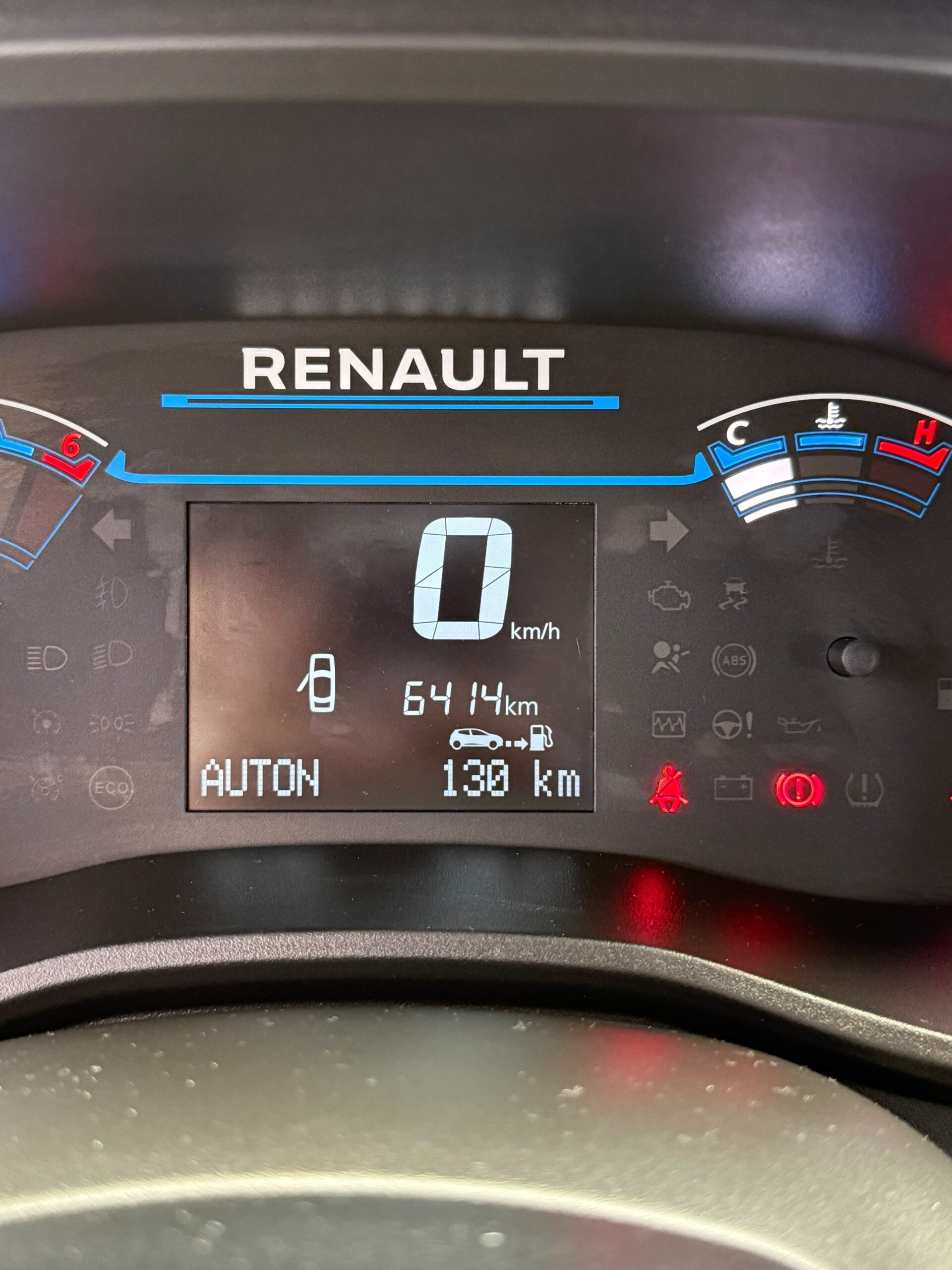 RENAULT – KWID INTENS AC 1.0 5p 4×2 TM