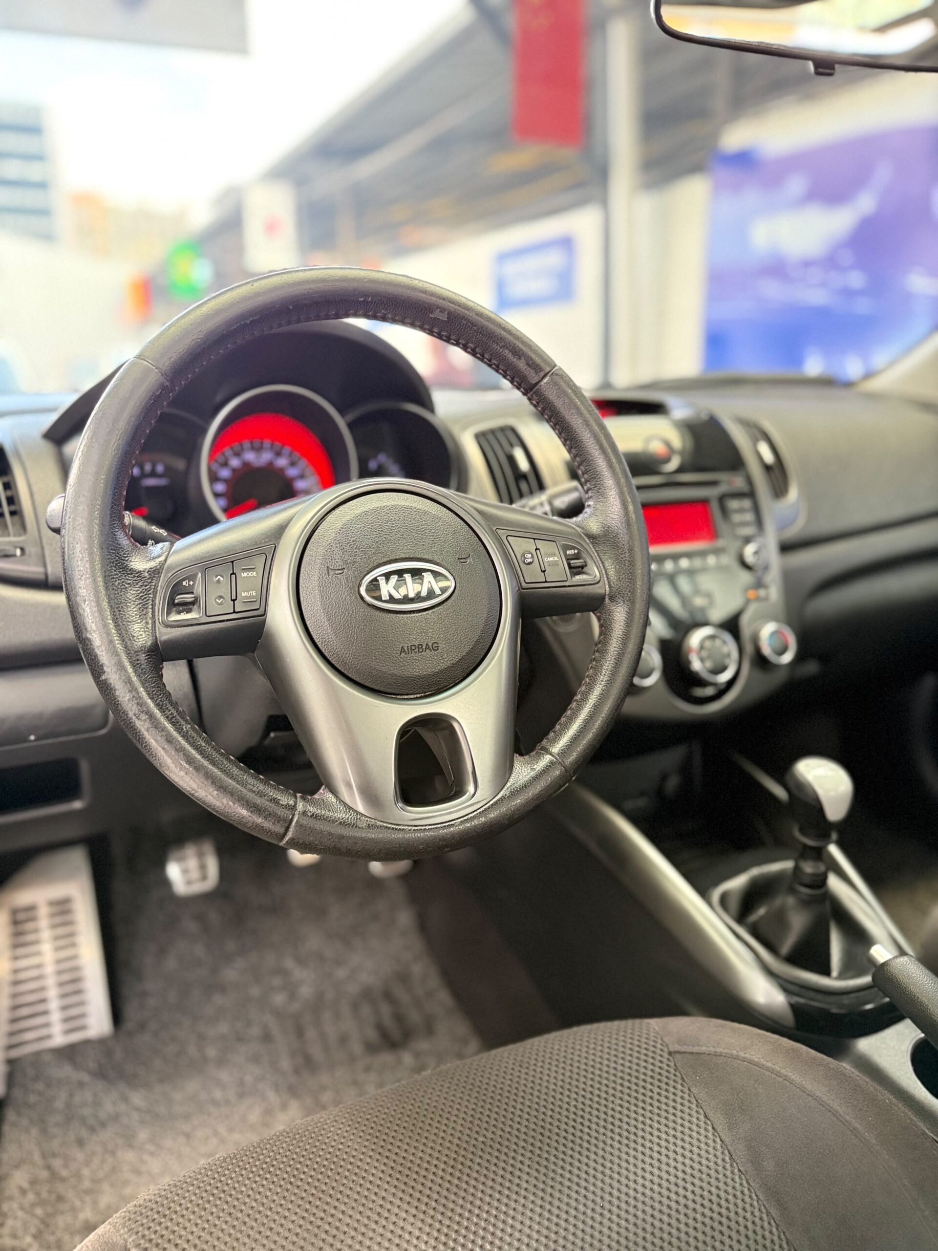 KIA – CERATO KOUP AC 2.0 3p 4×2 TM