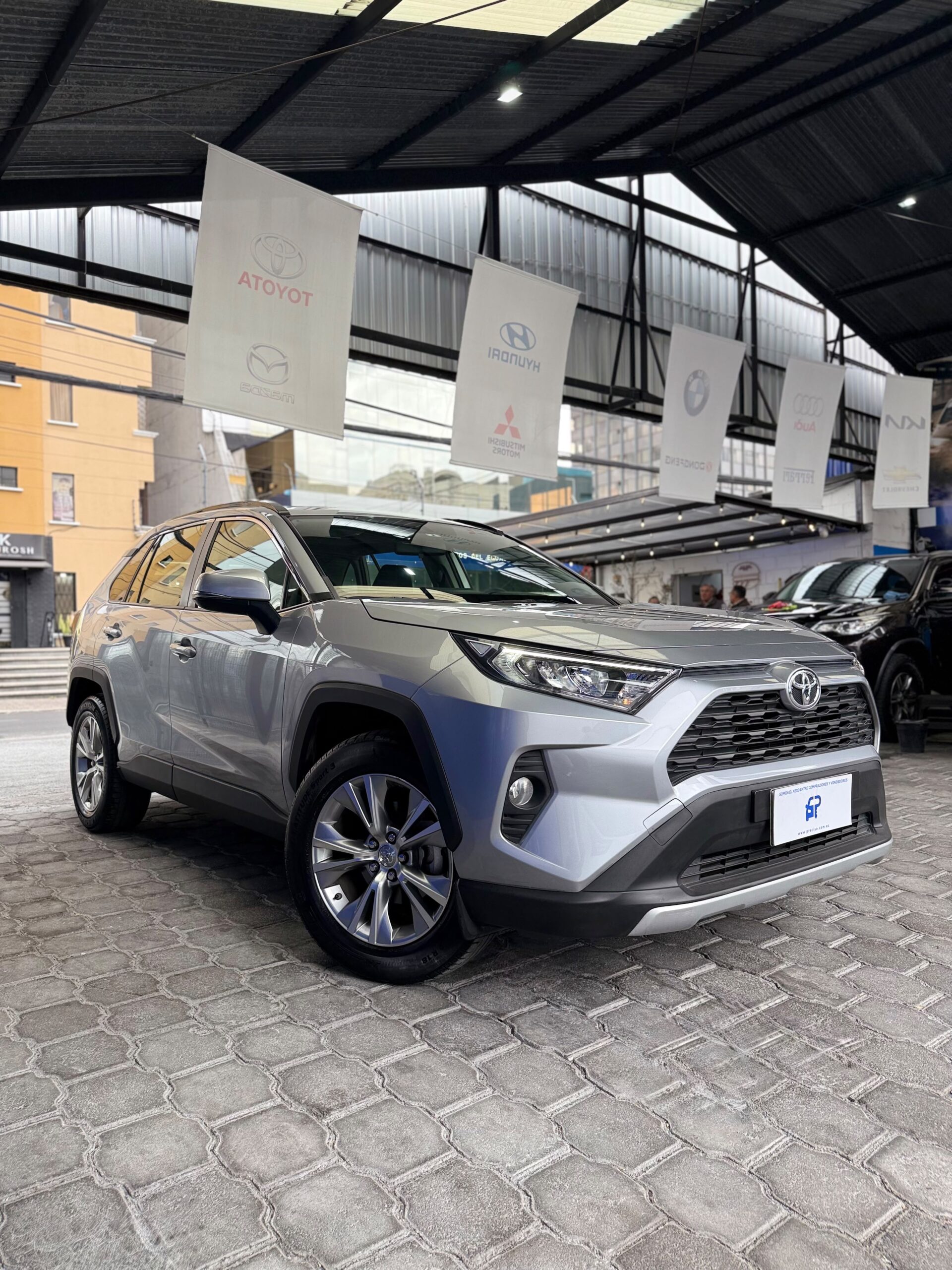 TOYOTA – RAV4 CVT AC 2.0 5p 4×2 TA