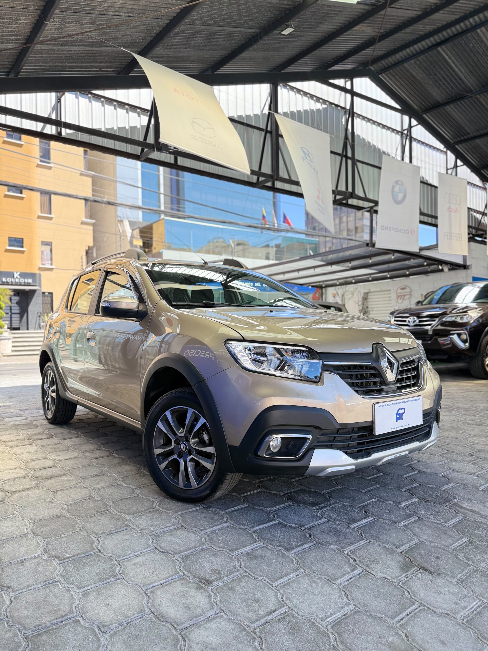 RENAULT – STEPWAY INTENS AC 1.6 5p 4×2 TM