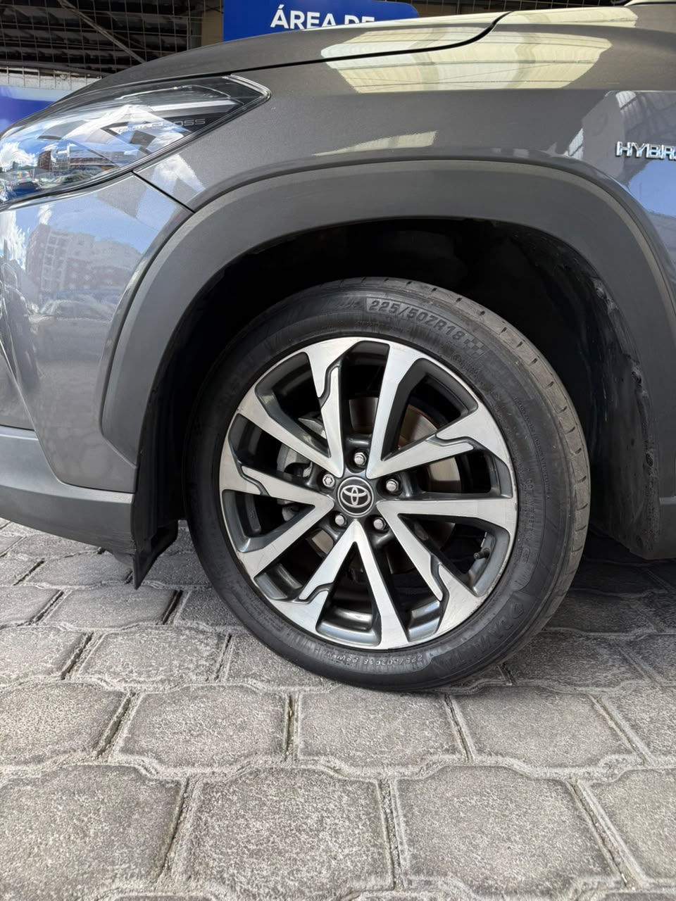 TOYOTA – COROLLA CROSS HIGH AC 1.8 5p 4×2 TA