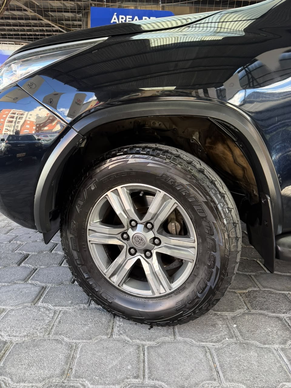TOYOTA – FORTUNER AC 2.7 5p 4×4 TA