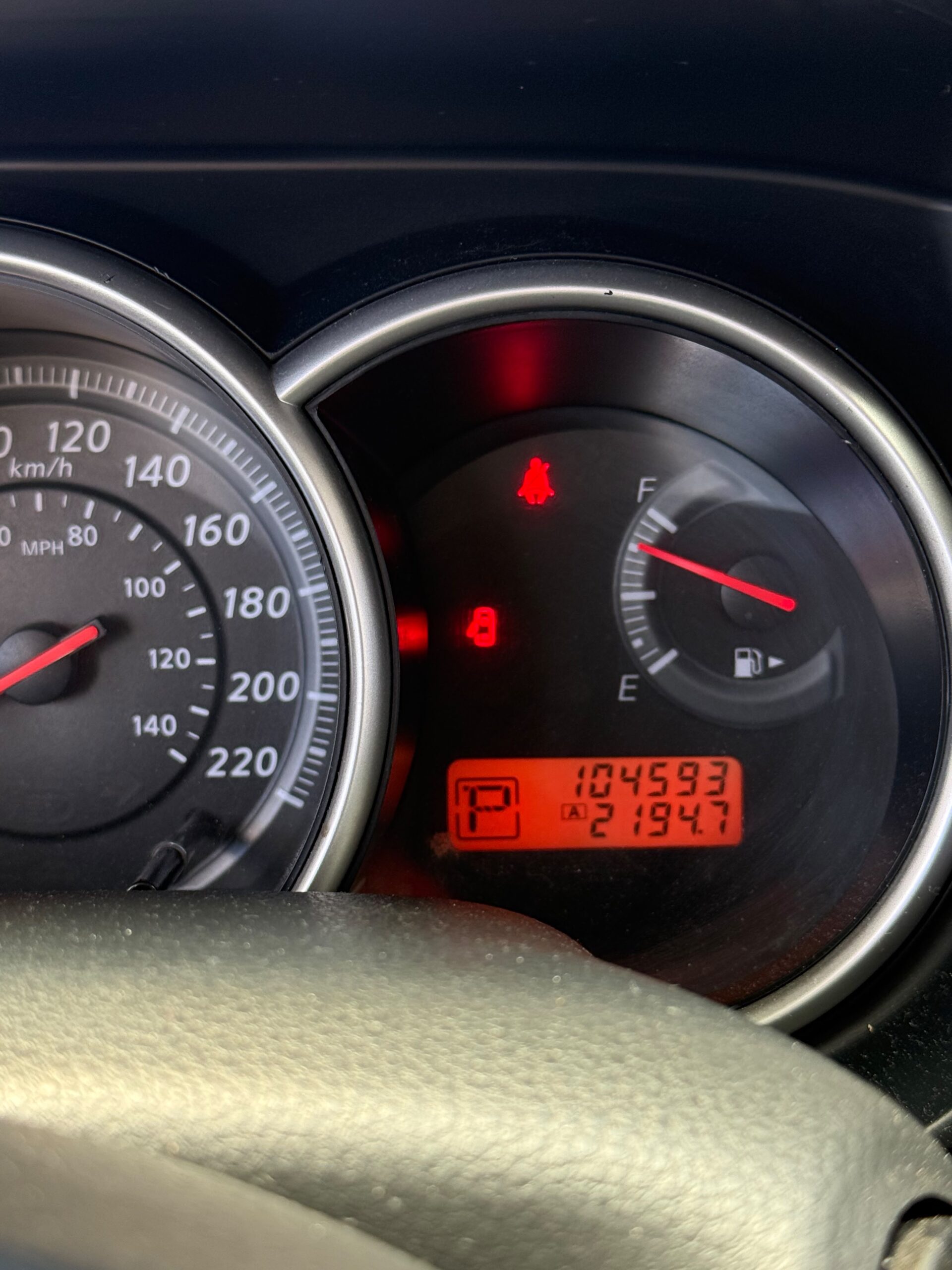 NISSAN – TIIDA HB AC 1.6 5p 4×2 TA