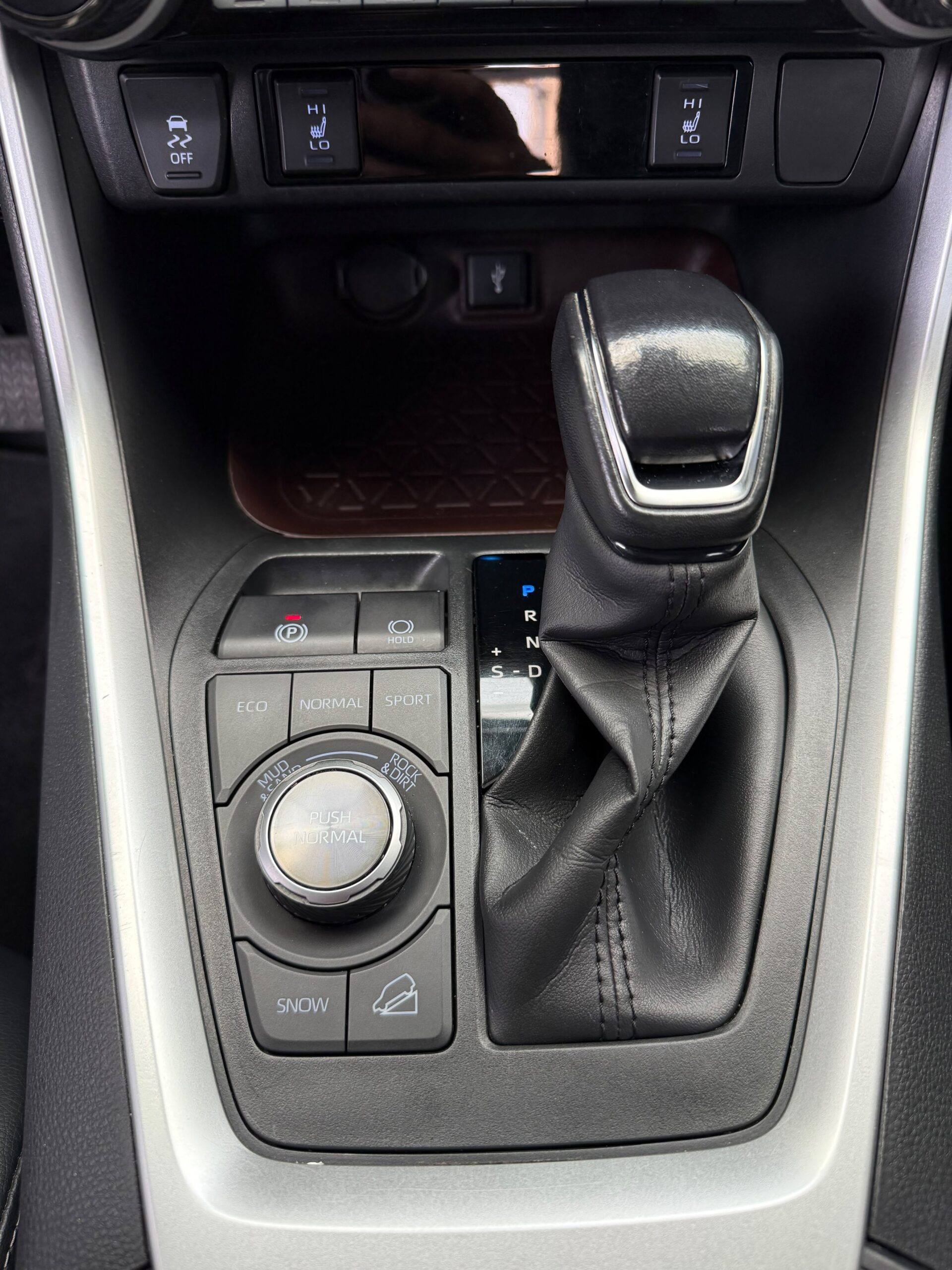 TOYOTA – NEW RAV4 LIMITED AC 2.5 5p 4×4 TA
