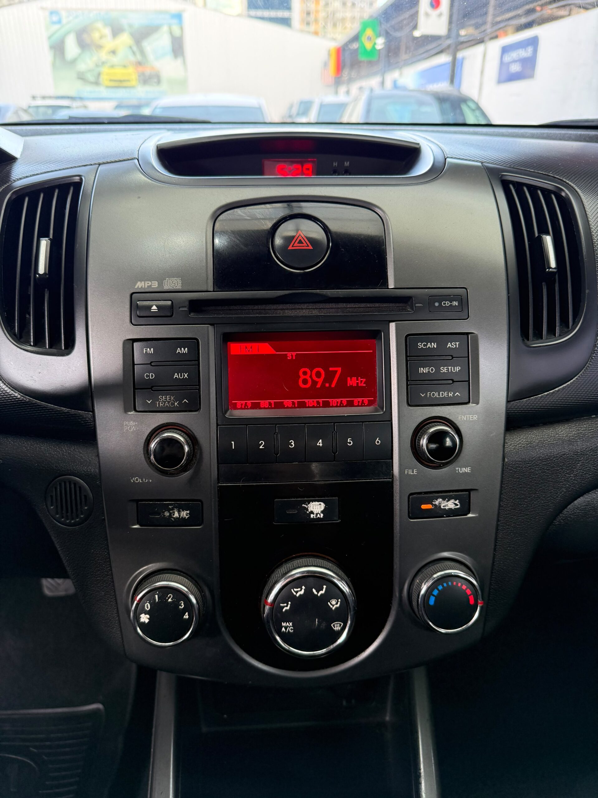 KIA – CERATO FORTE AC 1.6 5p 4×2 TM