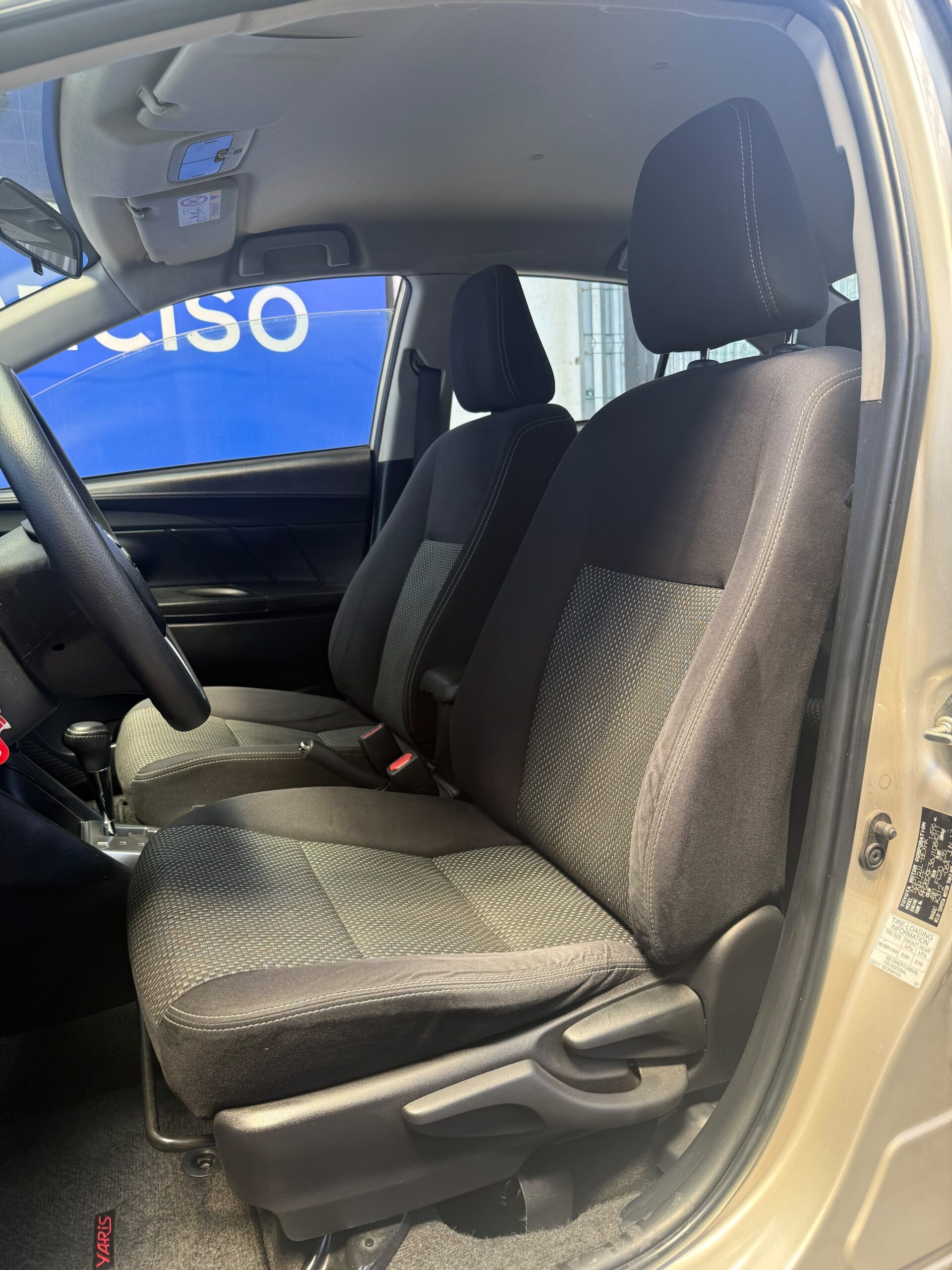 TOYOTA – NEW YARIS SD CVT AC 1.5 5p 4×2 TA