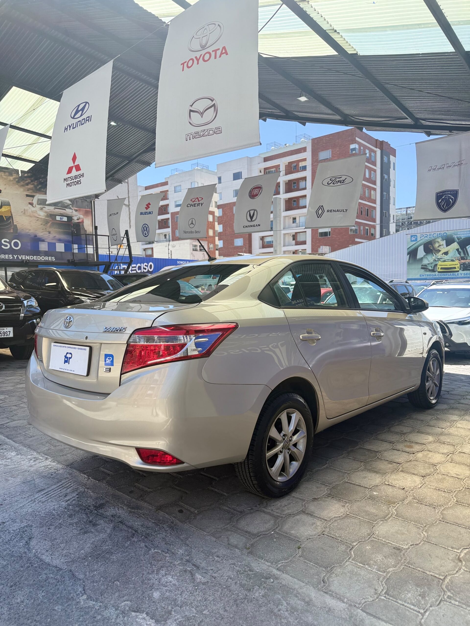 TOYOTA – NEW YARIS SD CVT AC 1.5 5p 4×2 TA