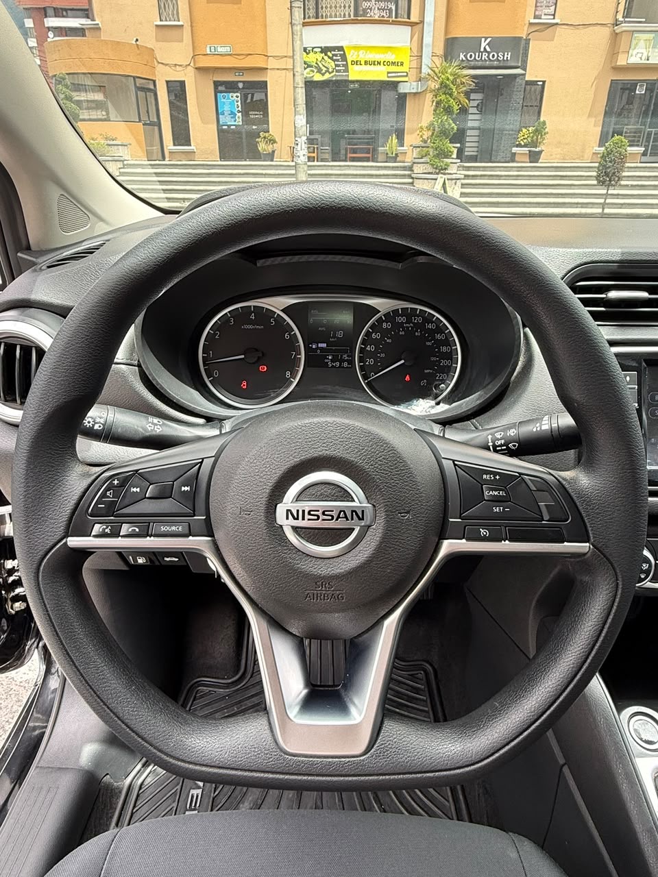 NISSAN – VERSA SENSE AC 1.6 5p 4×2 TM