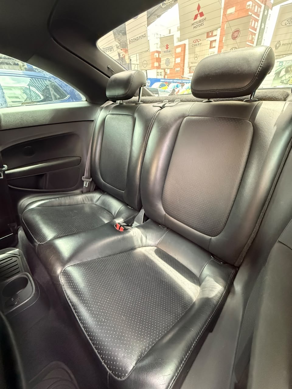 VOLKSWAGEN – NEW BEETLE AC 2.5 3p 4×2 TM