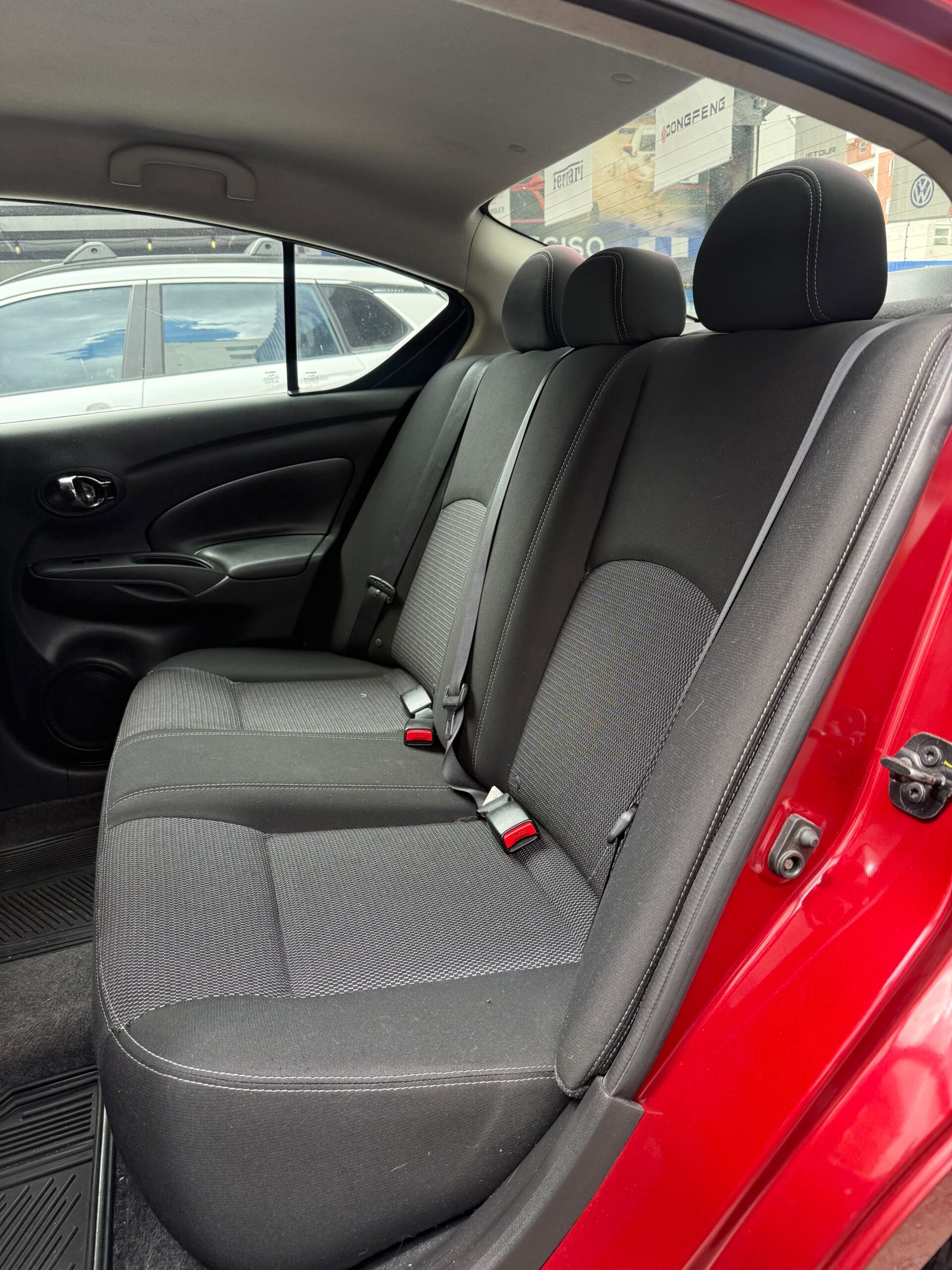NISSAN – VERSA AC 1.6 5p 4×2 TM
