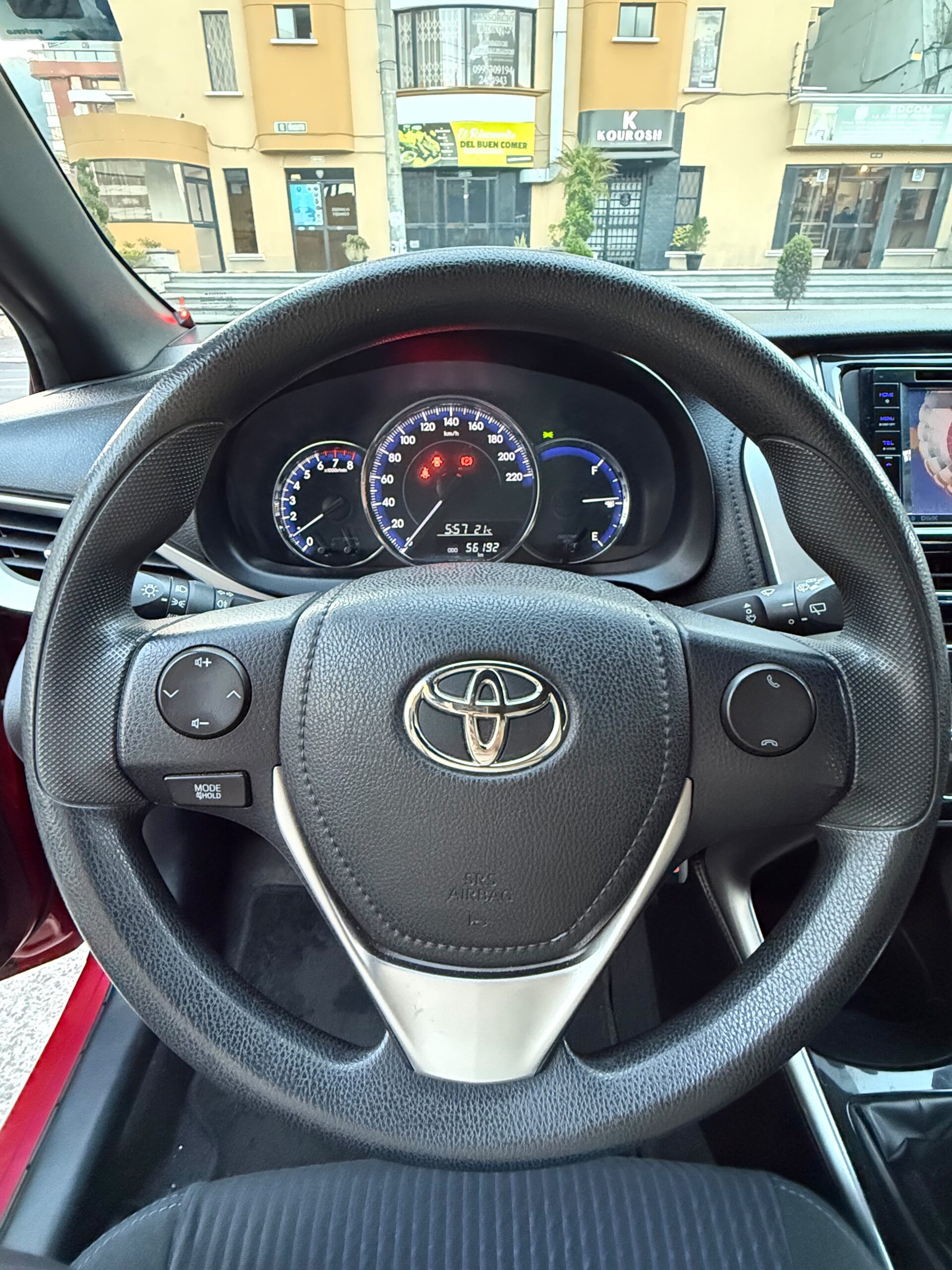 TOYOTA – YARIS HB AC 1.5 5p 4×2 TM