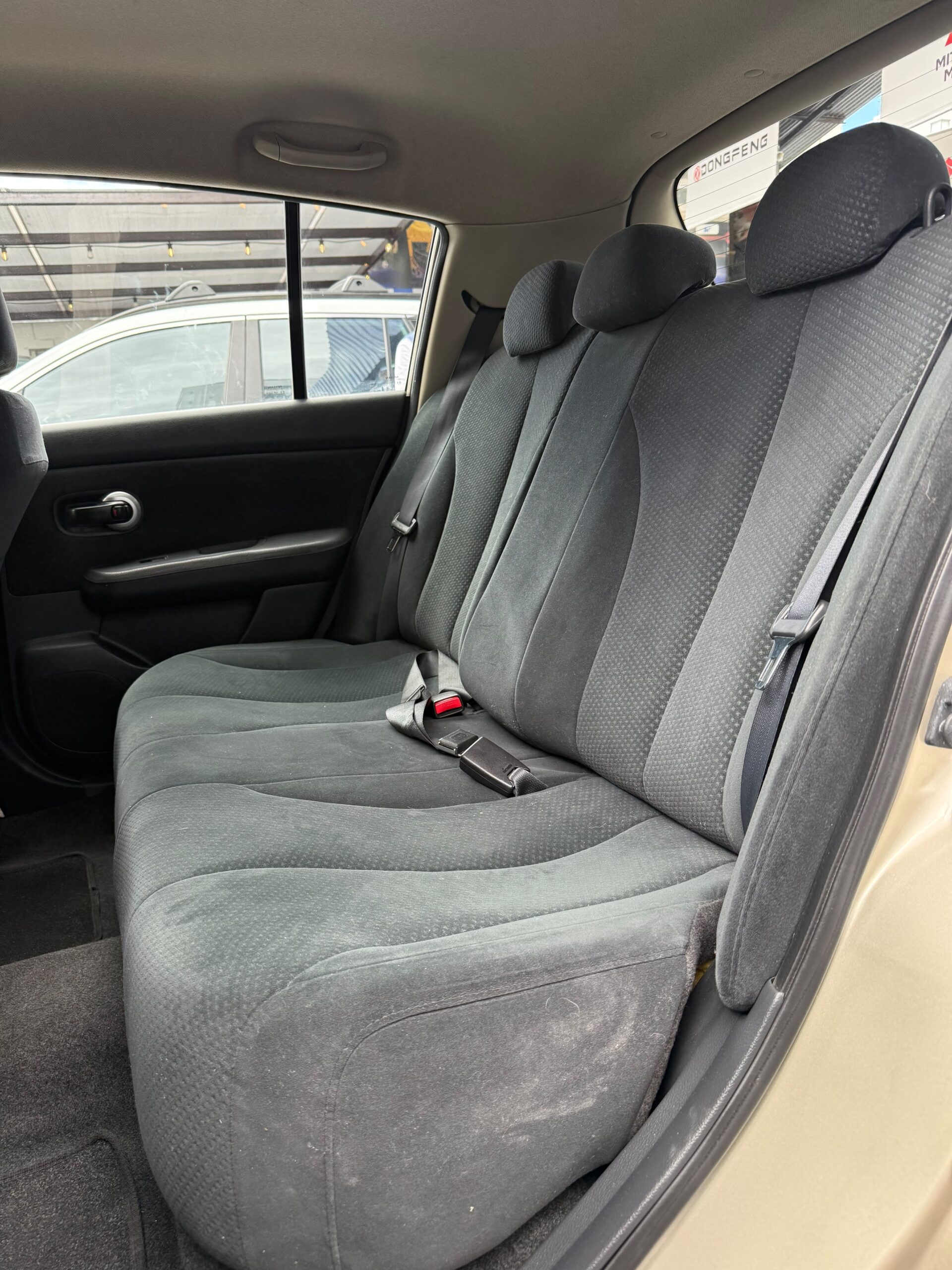 NISSAN – TIIDA HB AC 1.6 5p 4×2 TA