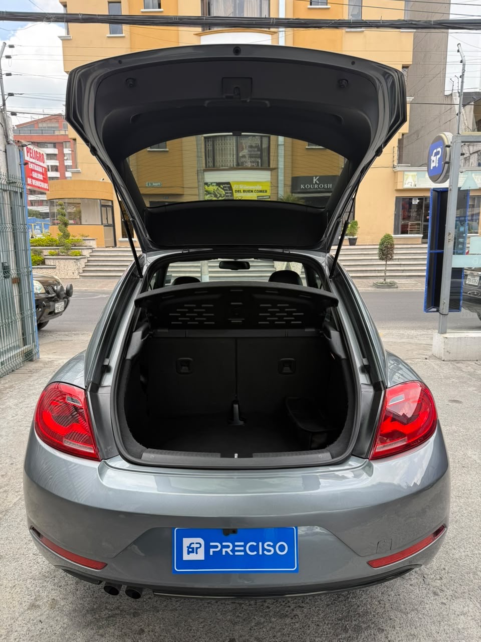 VOLKSWAGEN – NEW BEETLE AC 2.5 3p 4×2 TM
