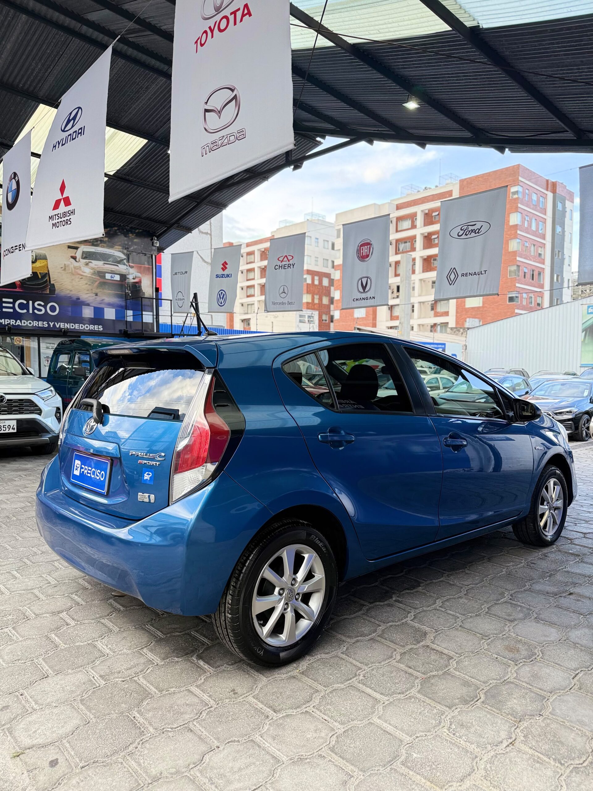 TOYOTA – PRIUS C SPORT AC 1.5 5p 4×2 TA