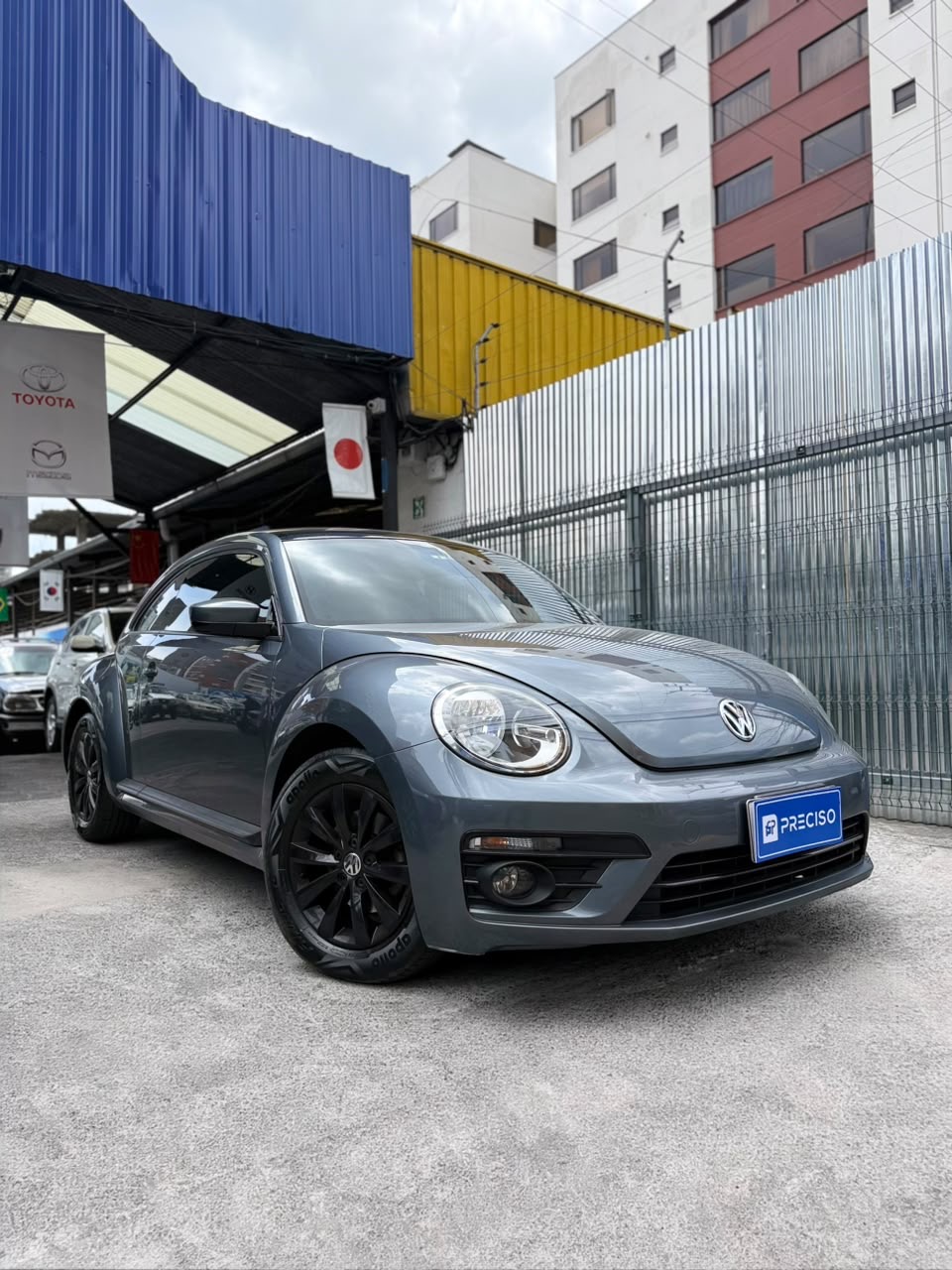 VOLKSWAGEN – NEW BEETLE AC 2.5 3p 4×2 TM