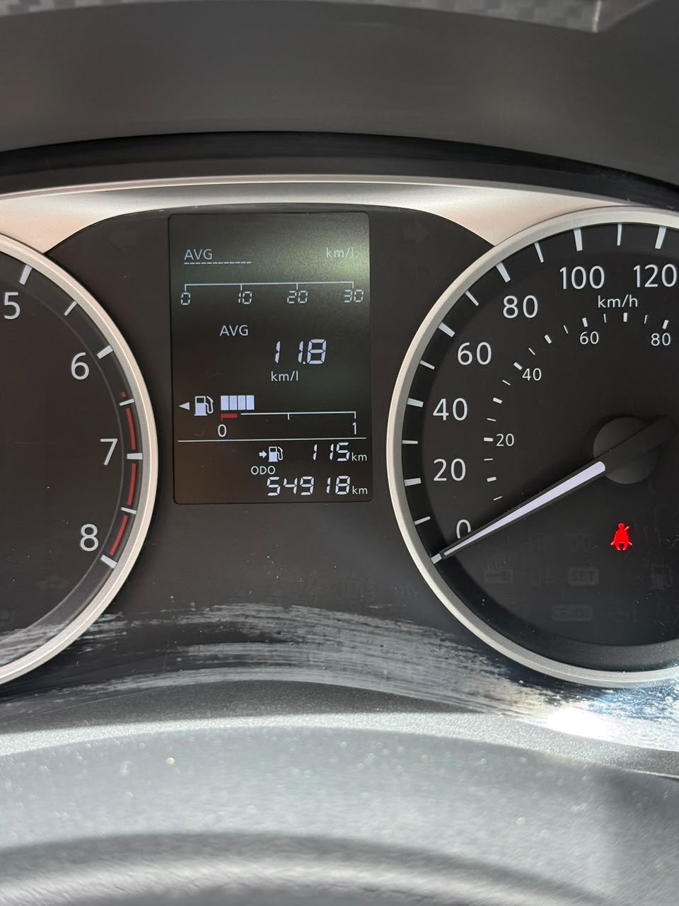 NISSAN – VERSA SENSE AC 1.6 5p 4×2 TM