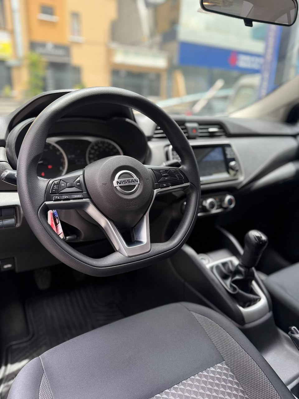 NISSAN – VERSA SENSE AC 1.6 5p 4×2 TM