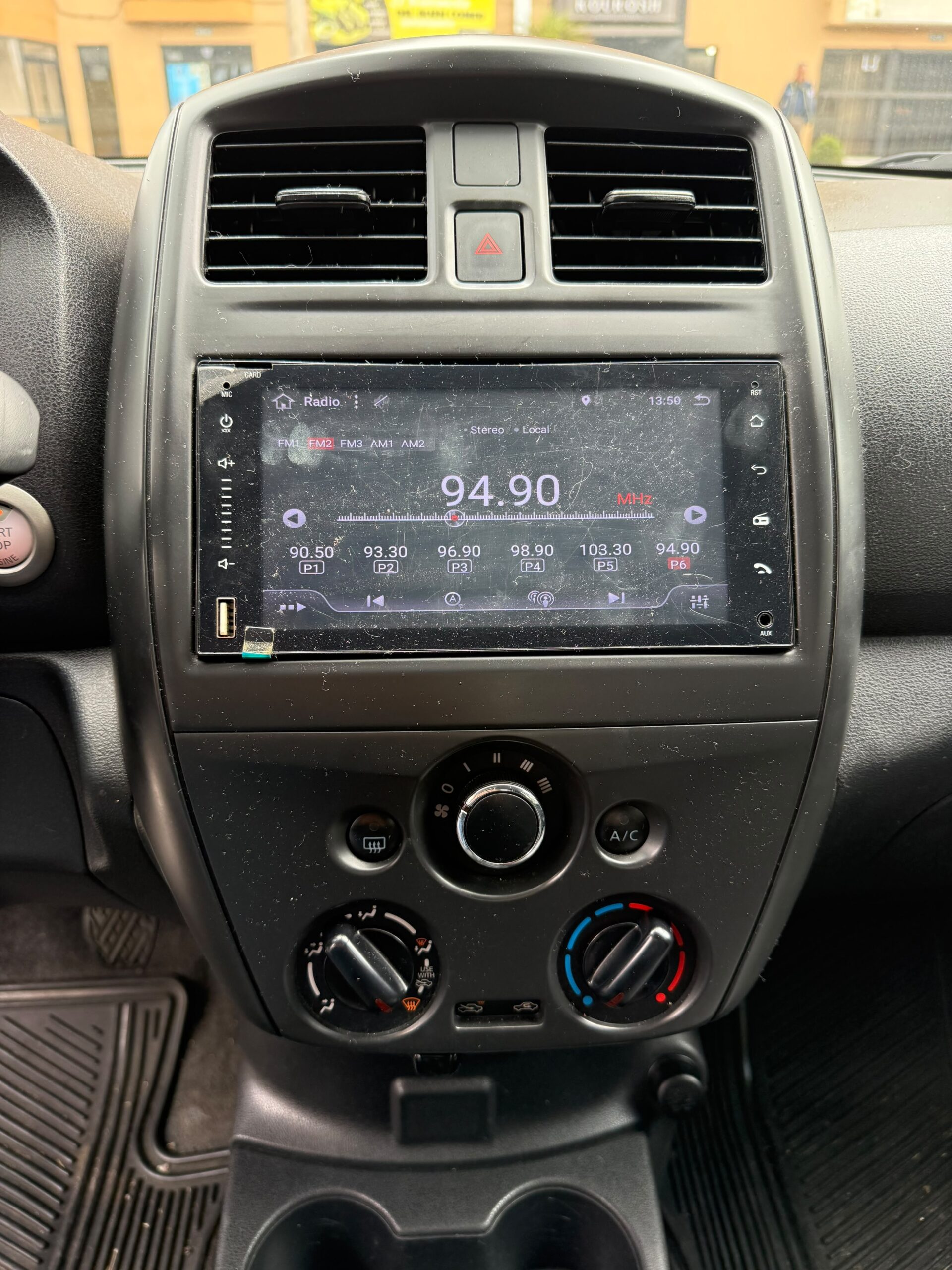NISSAN – VERSA AC 1.6 5p 4×2 TM