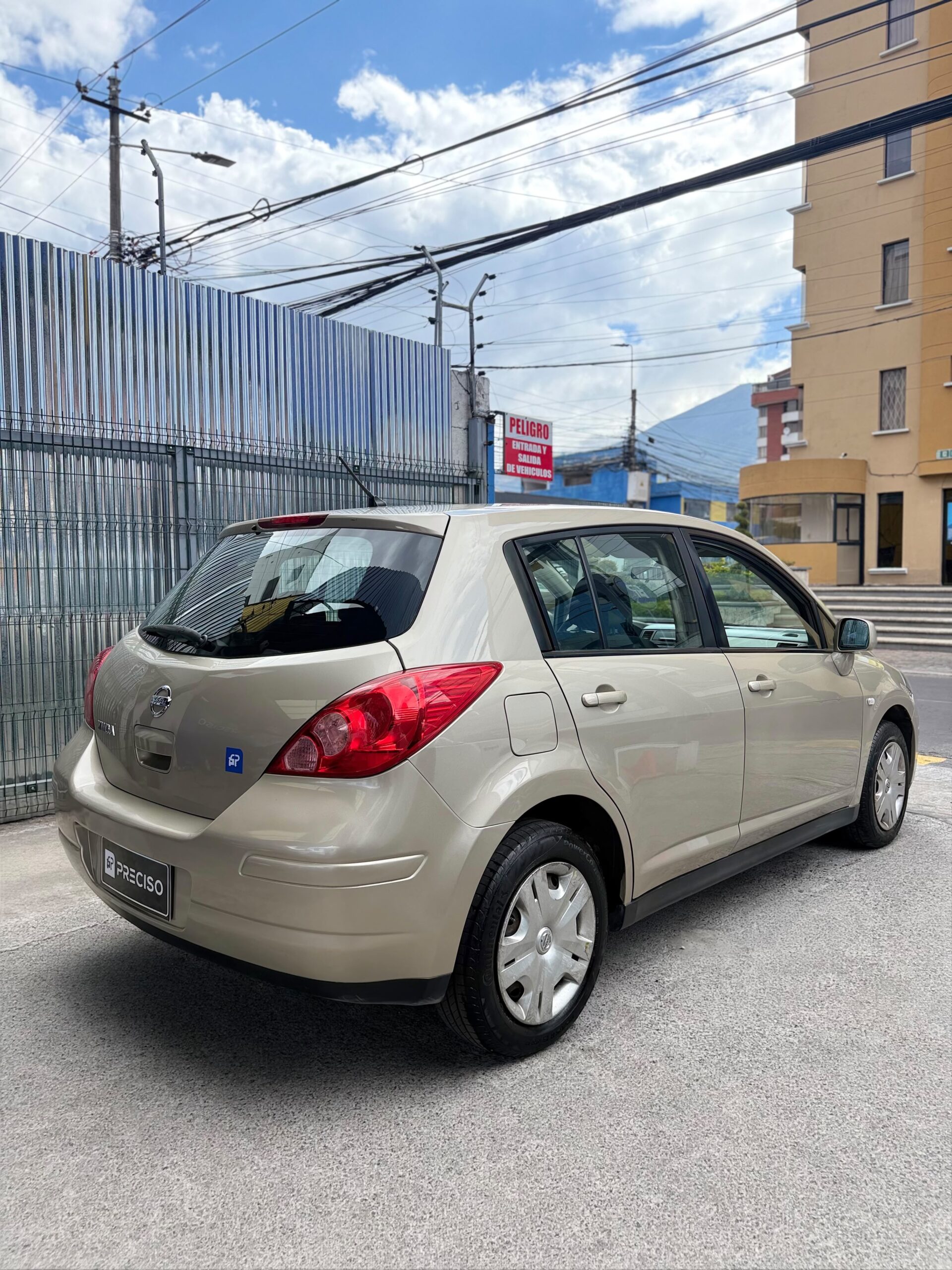 NISSAN – TIIDA HB AC 1.6 5p 4×2 TA