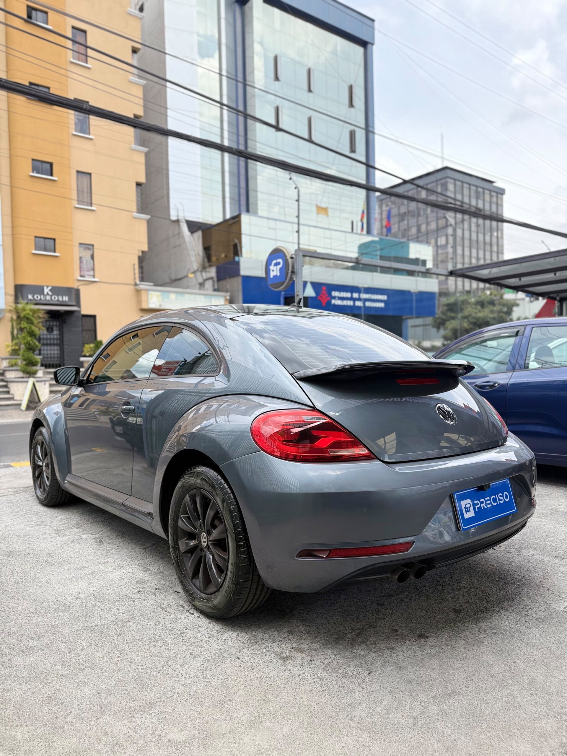 VOLKSWAGEN – NEW BEETLE AC 2.5 3p 4×2 TM