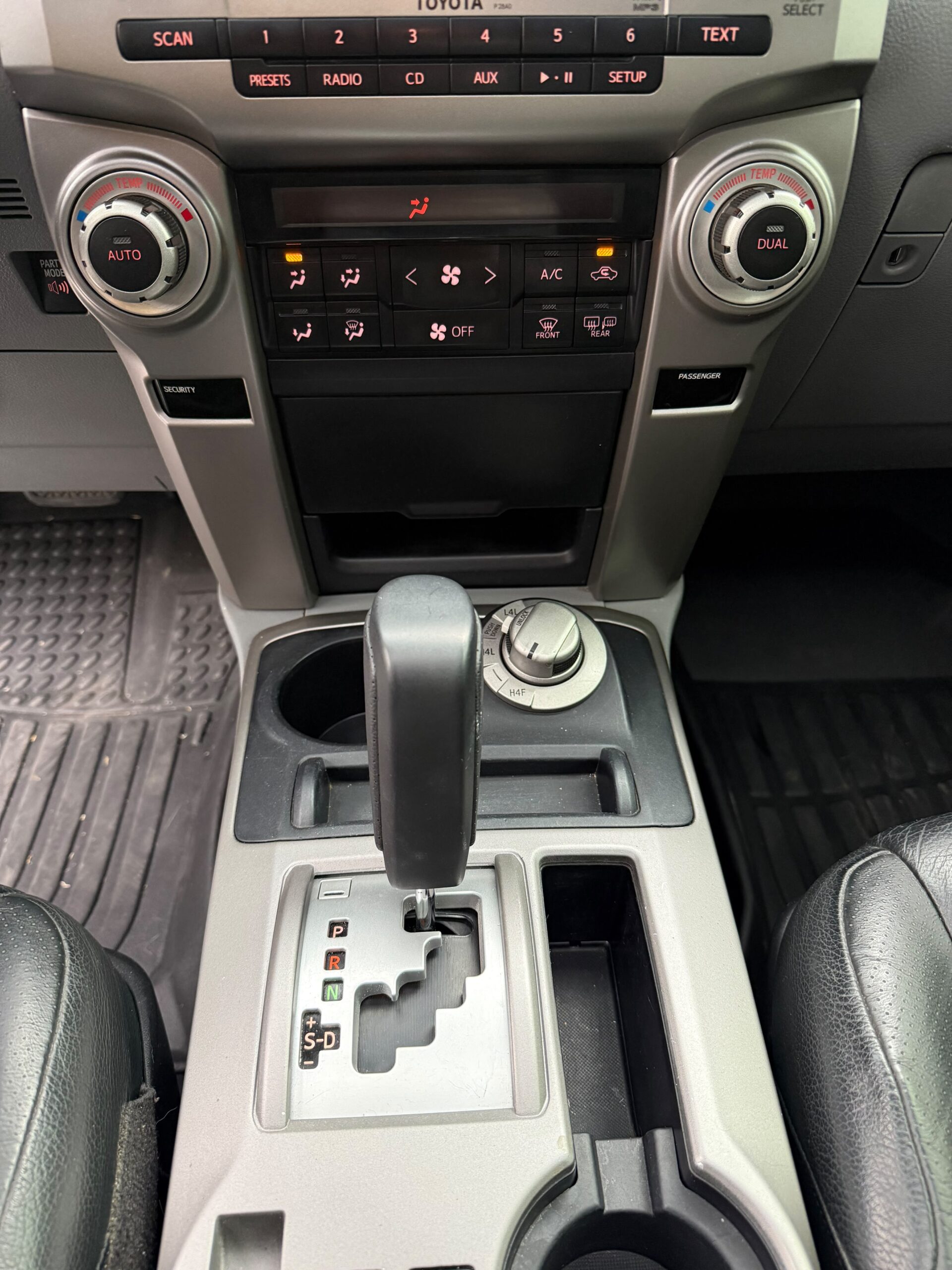 TOYOTA – 4RUNNER LTD AC 4.0 5p 4×4 TA