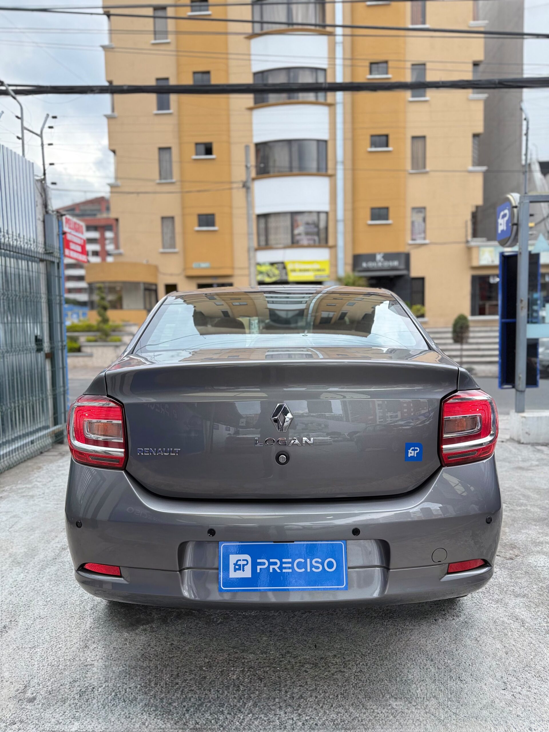 RENAULT – LOGAN ZEN AC 1.6 5p 4×2 TM