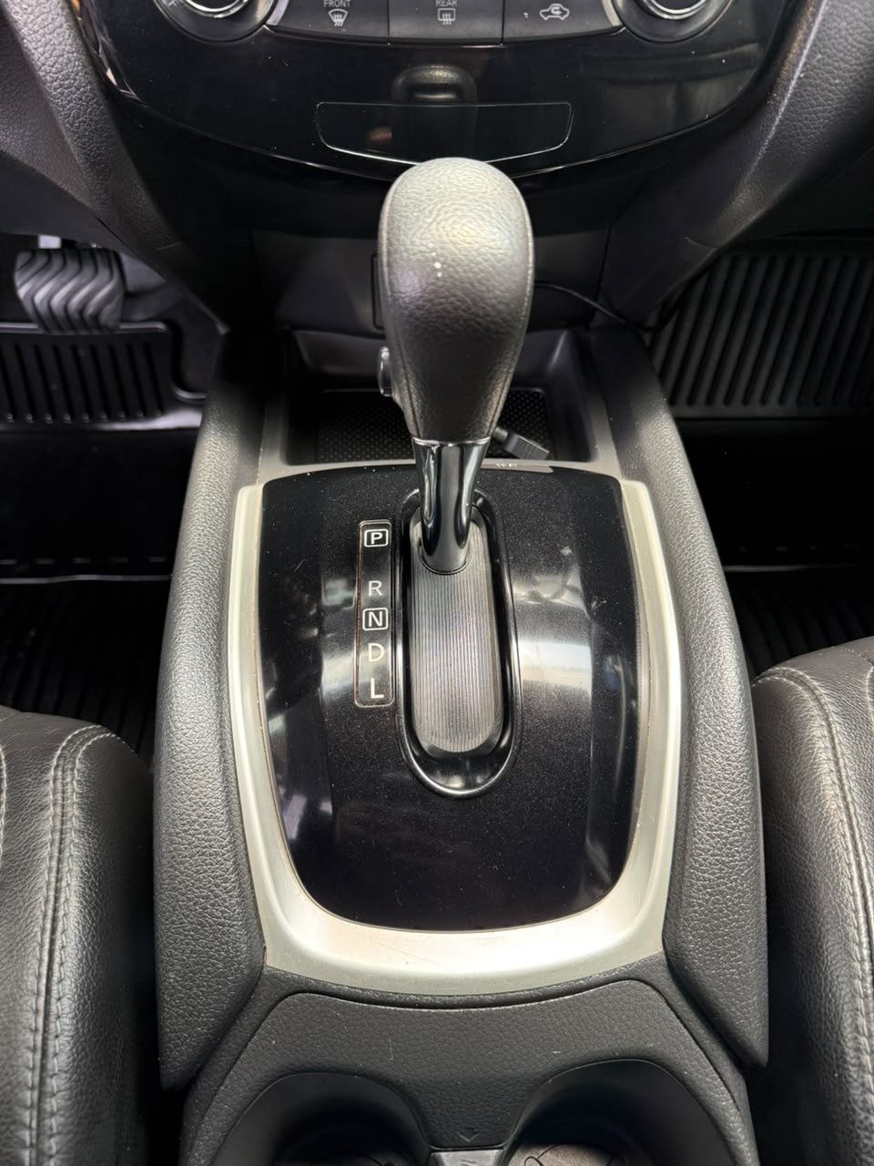 NISSAN – XTRAIL SENSE AC 2.5 5p 4×2 TA