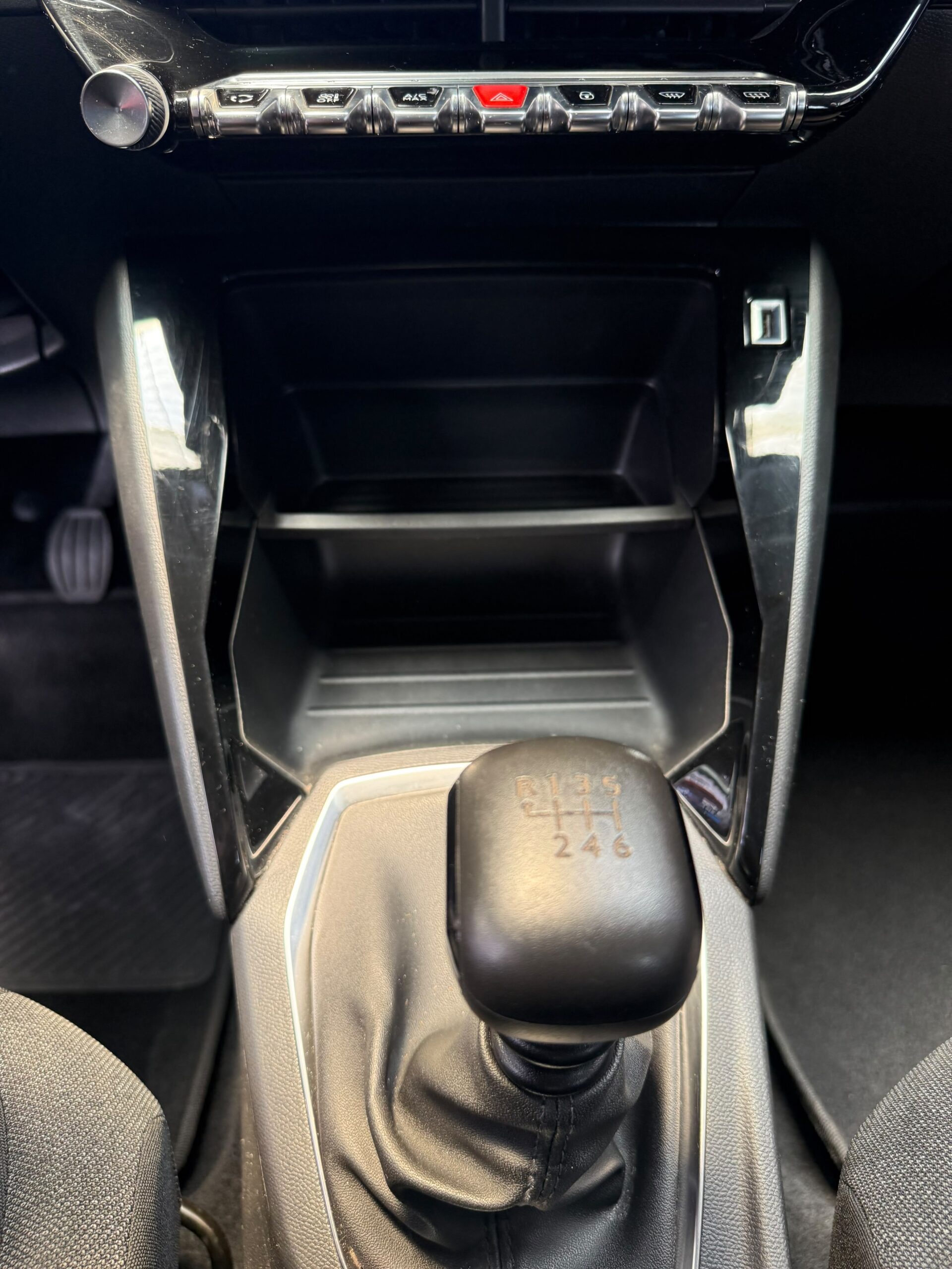 PEUGEOT – 208 AC 1.2 5p 4×2 TM