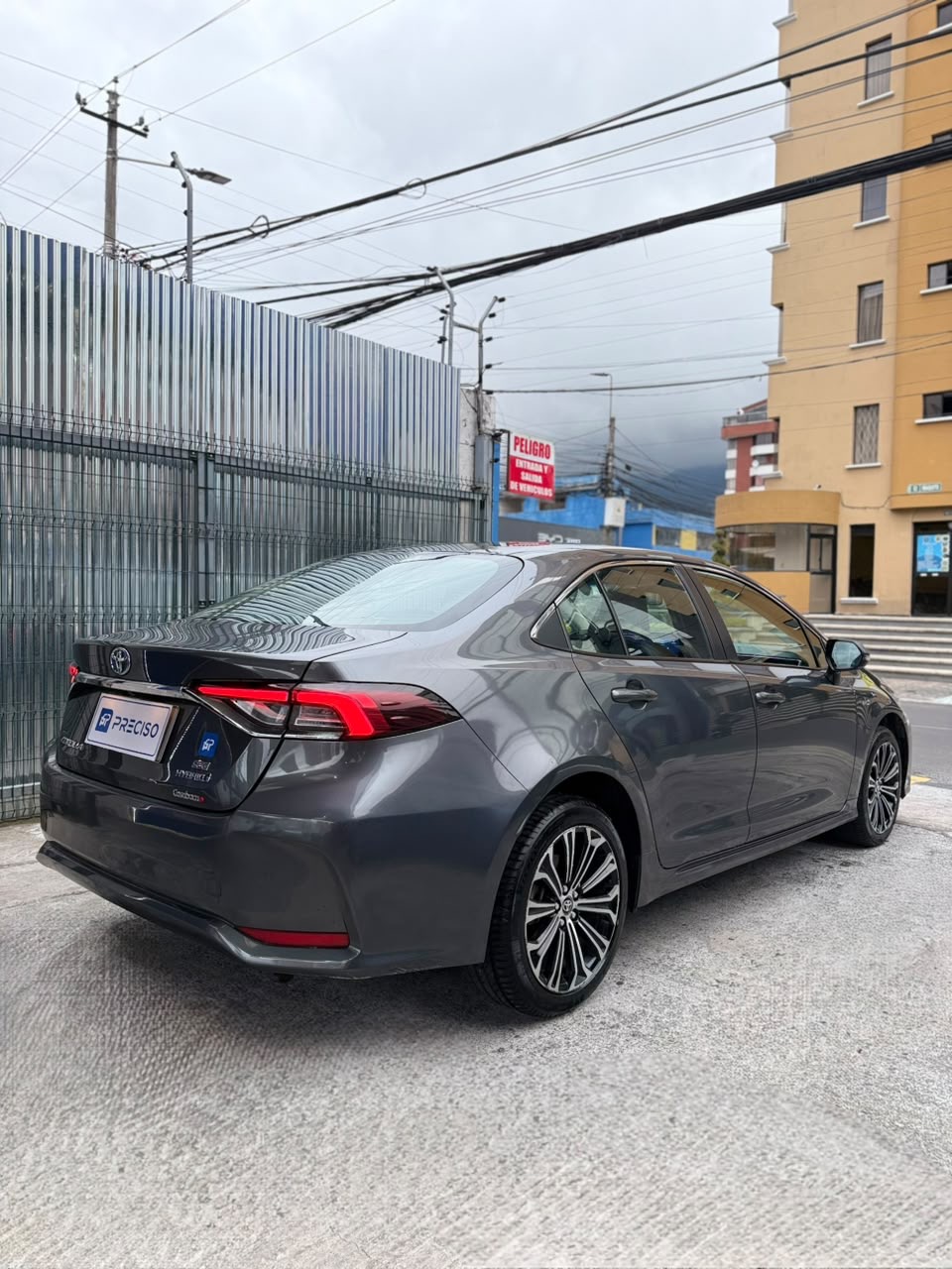TOYOTA – COROLLA HV SEG AC 1.8 5p 4×2 TA