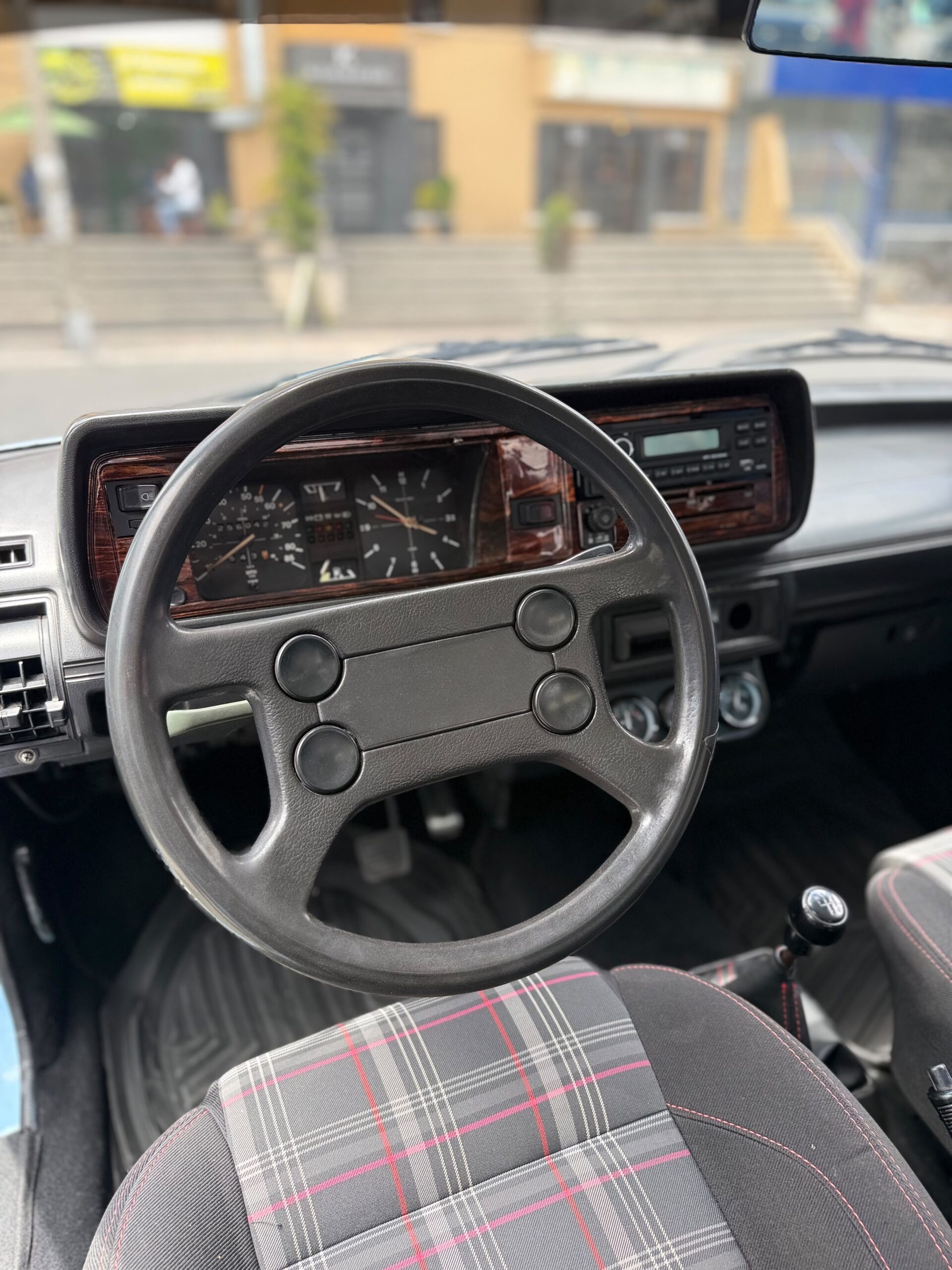 VOLKSWAGEN – CADDY 1.6 3p 4×2 TM